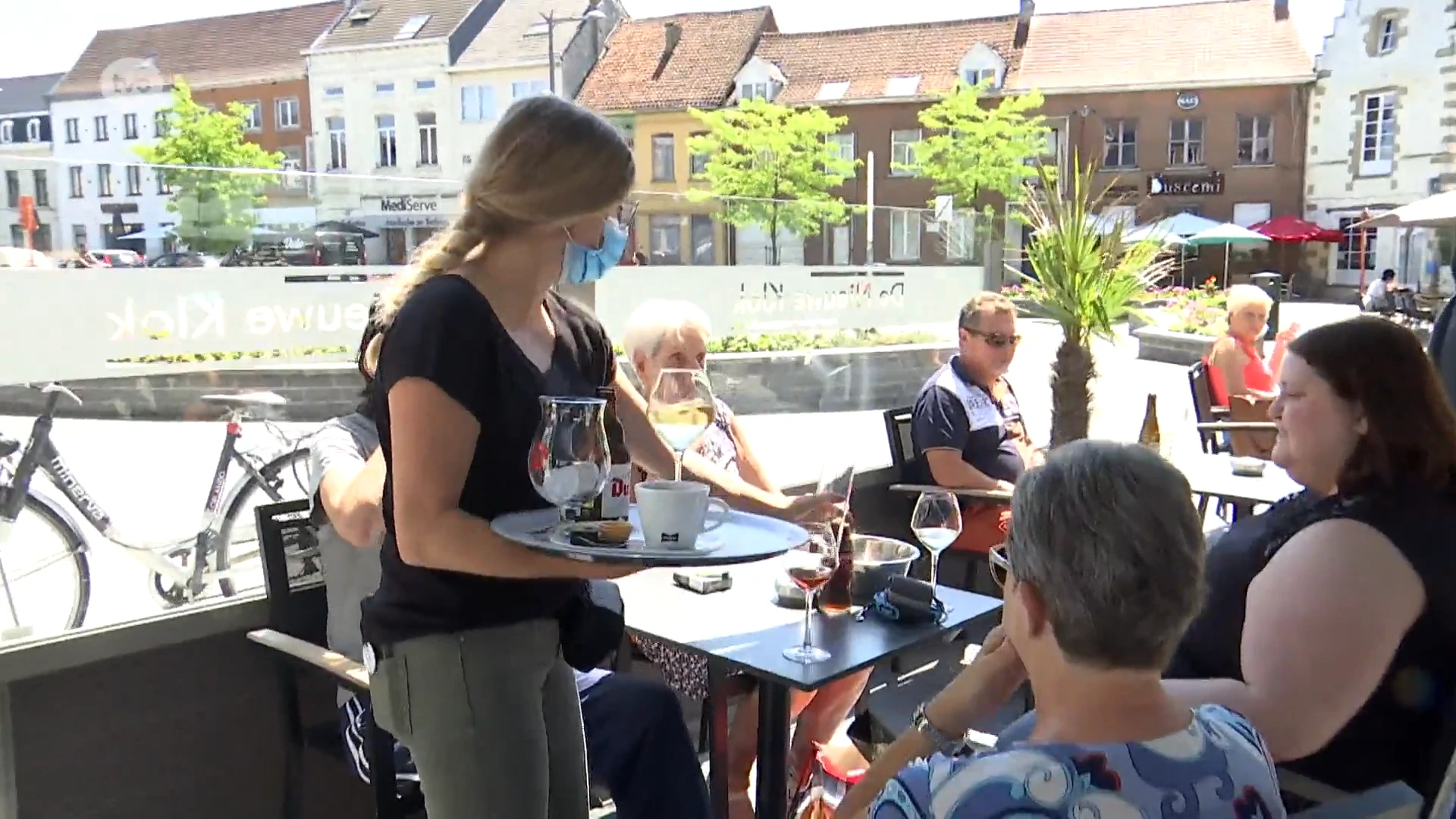 Terrasje met 4 tot 22 uur? Dit lag op tafel van het Overlegcomité