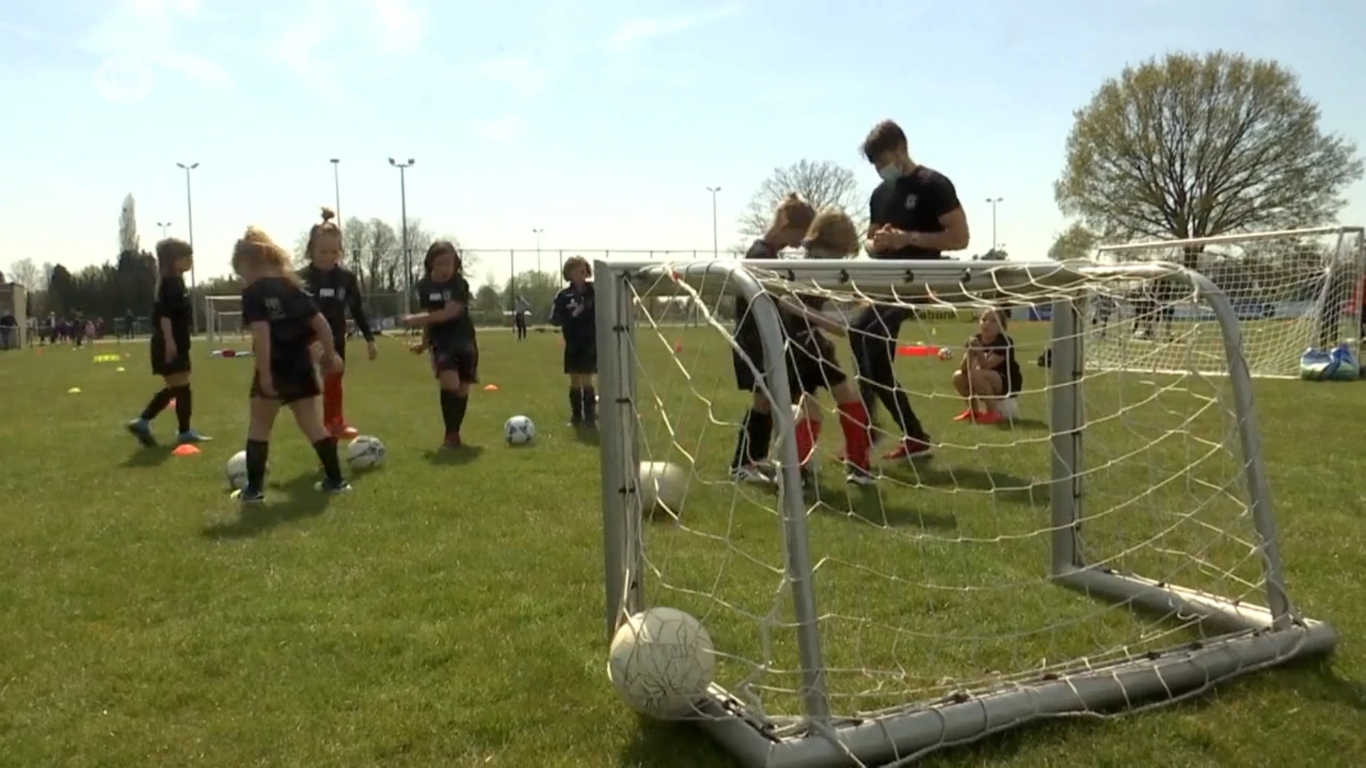 Voetbal Vlaanderen wil nog meer Vlamingen aan het voetballen krijgen