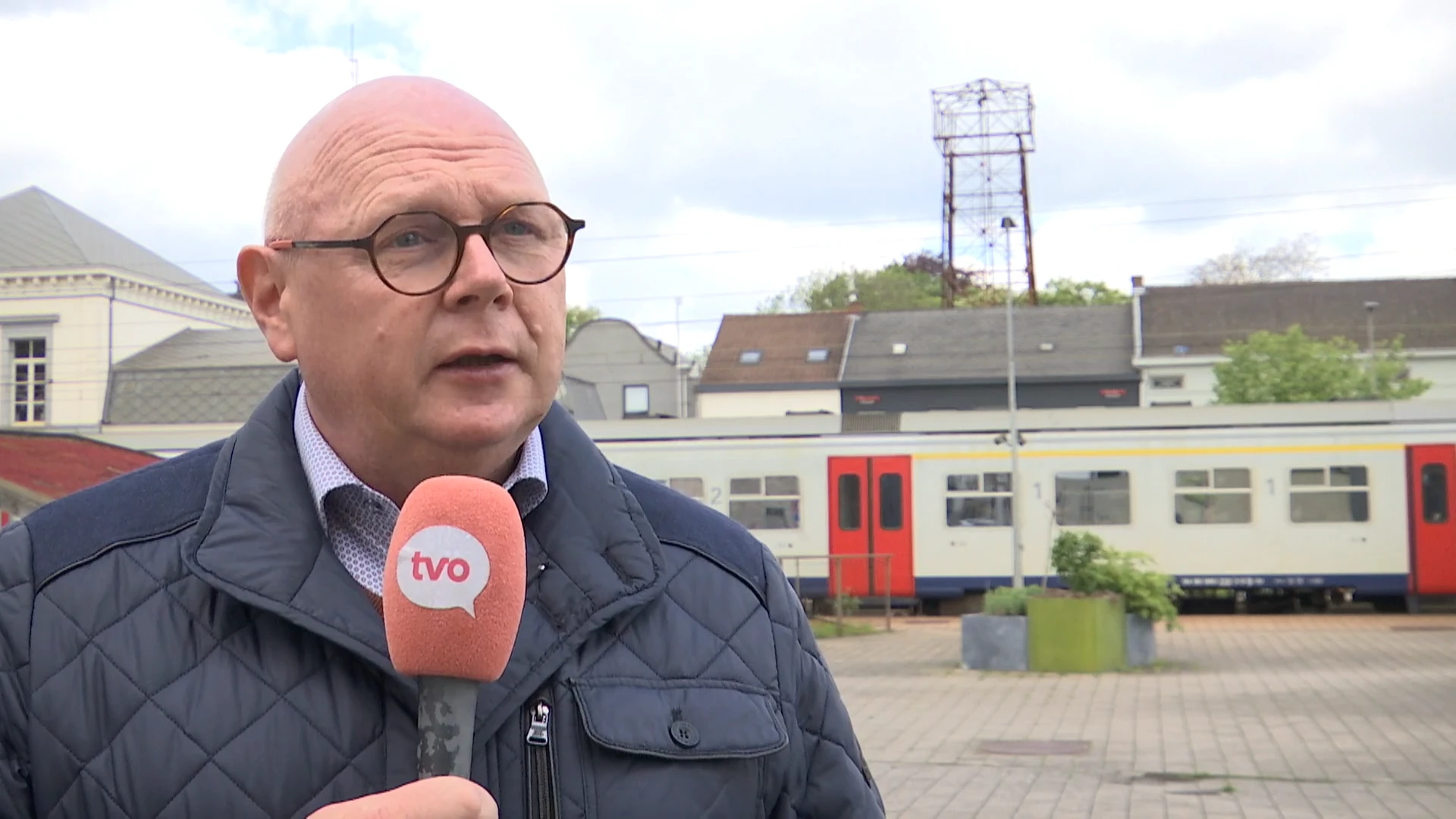 Burgemeester Wetteren: "Brand heeft ons al 135.000 euro gekost, factuur moet terugbetaald worden"