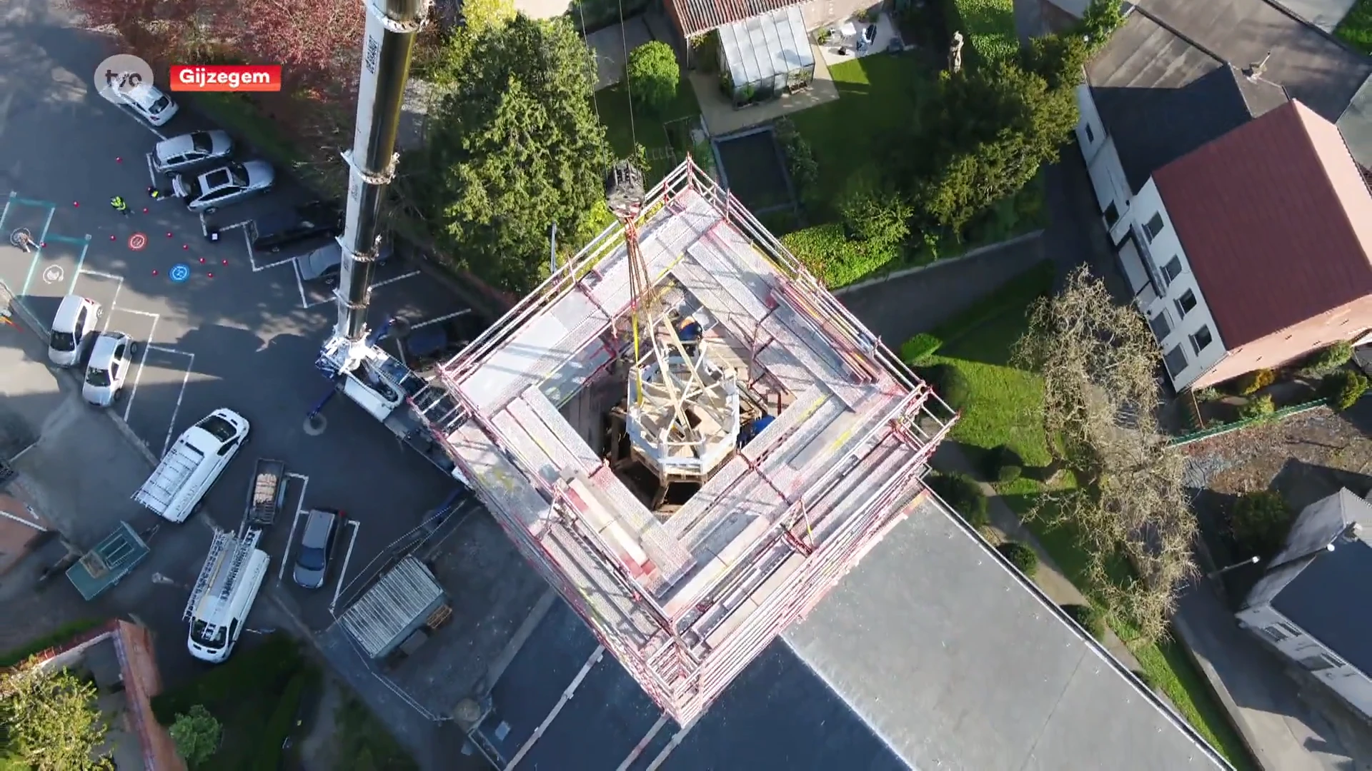 Sint-Martinuskerk Gijzegem heeft weer torenspits