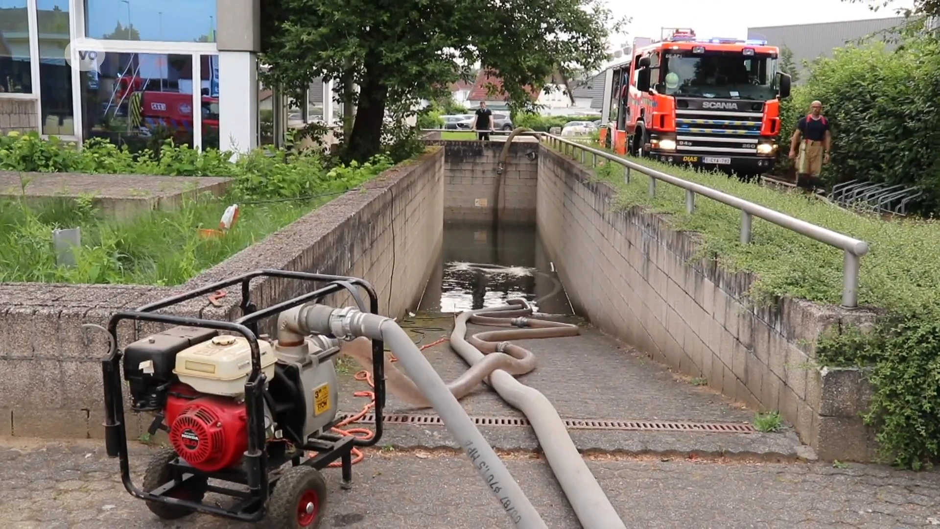 Lek op school in Denderleeuw, een miljoen liter water stroomt in de kelder