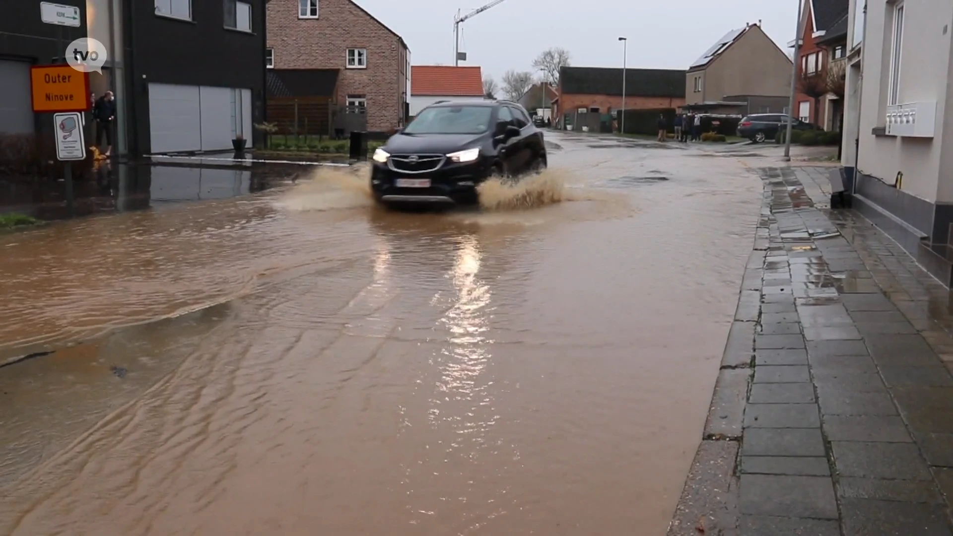 Riviercontract tussen provincie en steden en gemeenten moet wateroverlast indijken