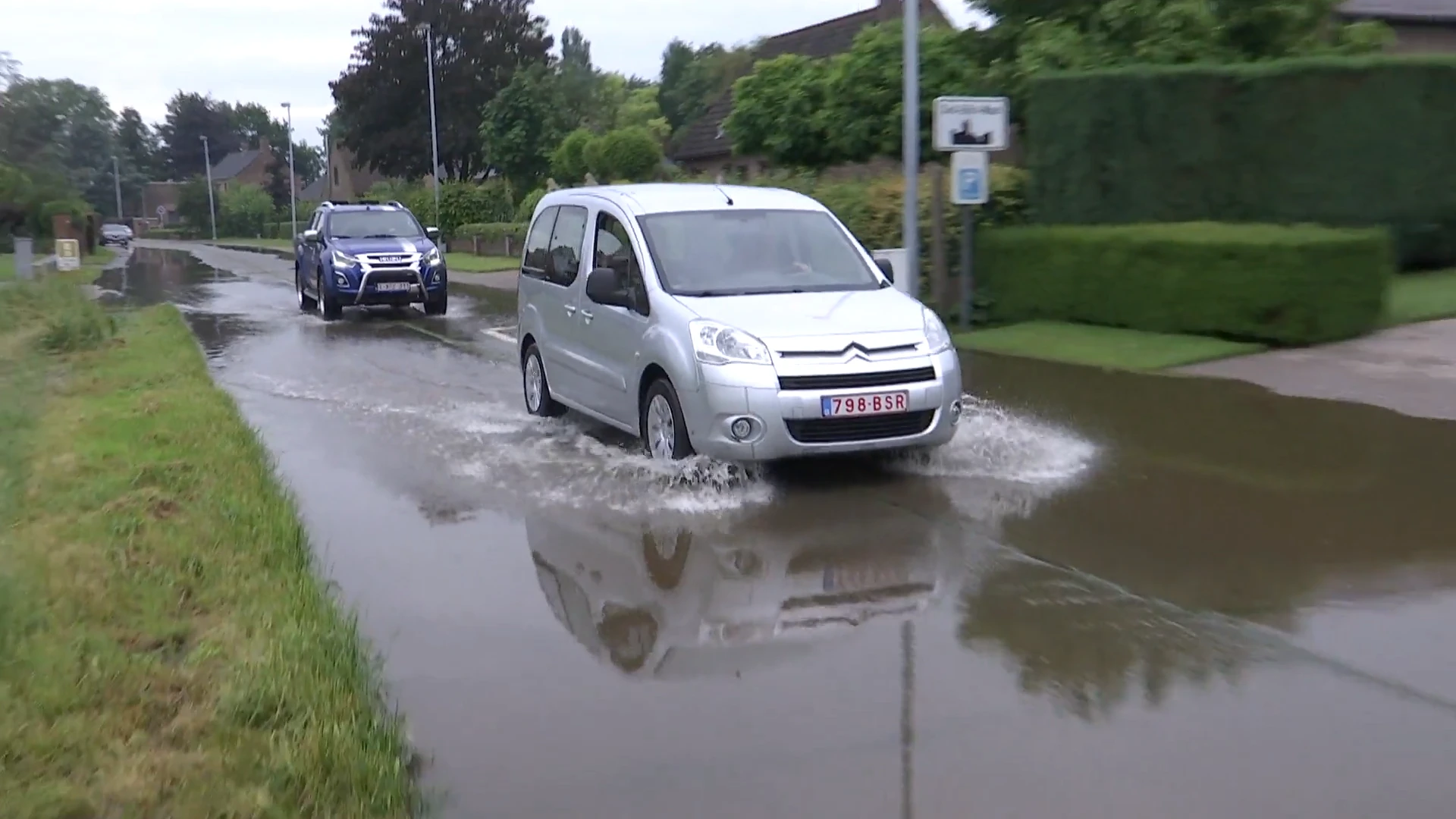 Wateroverlast Sint-Gillis-Waas: Op 1 uur tijd viel er regen voor een hele maand uit de lucht