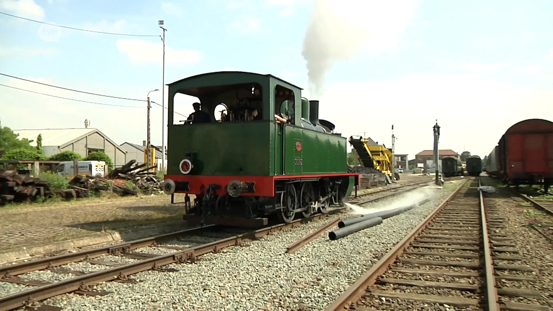 Baasroodse stoomtrein uit 1927 rijdt voor het eerst opnieuw uit