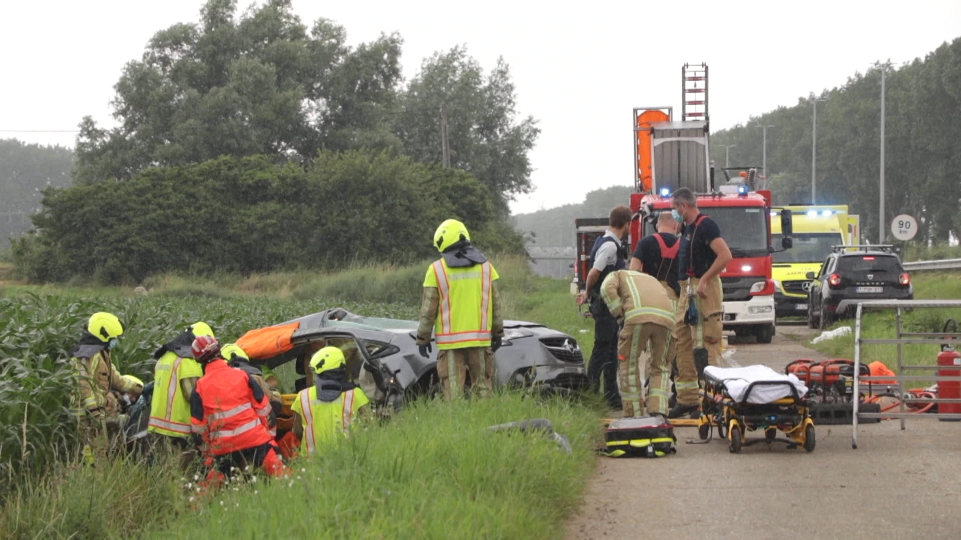 Melsele: bestuurster zwaargewond na botsing met tractorsluis