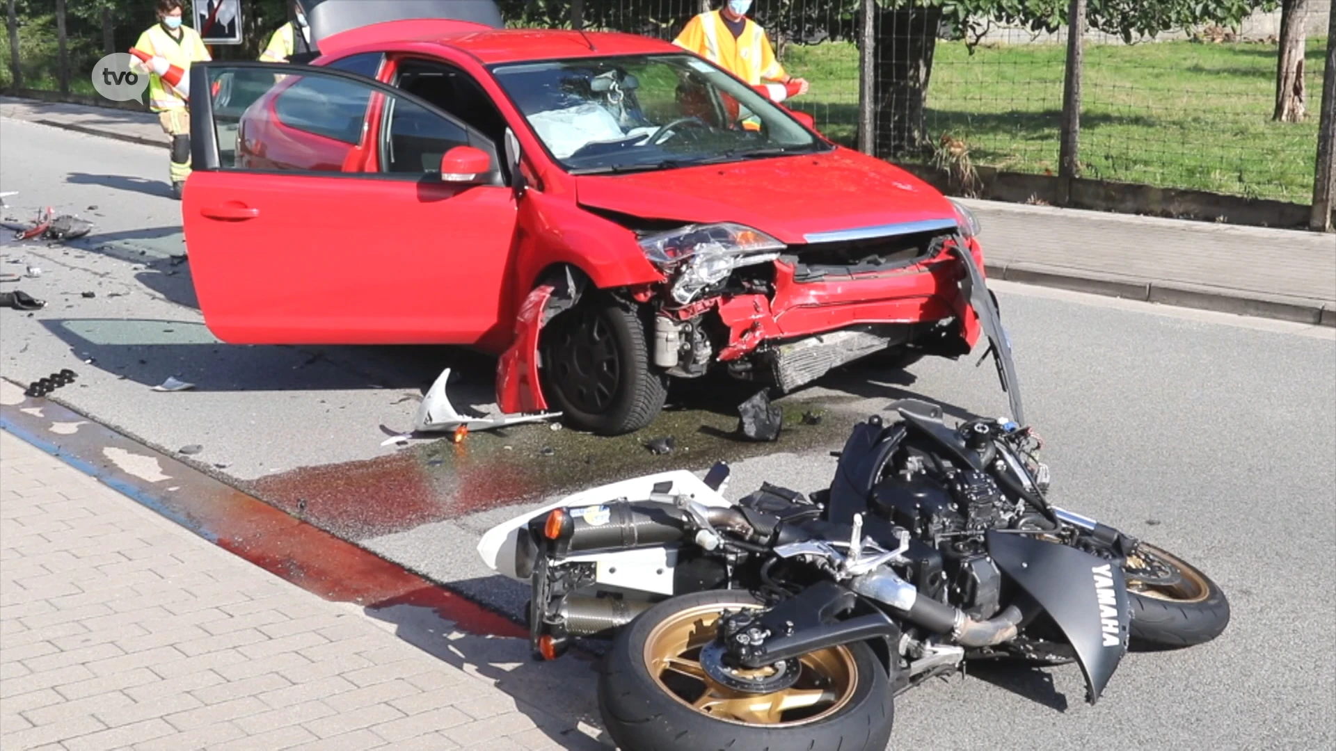 Motorrijder zwaargewond in Haaltert na frontale aanrijding