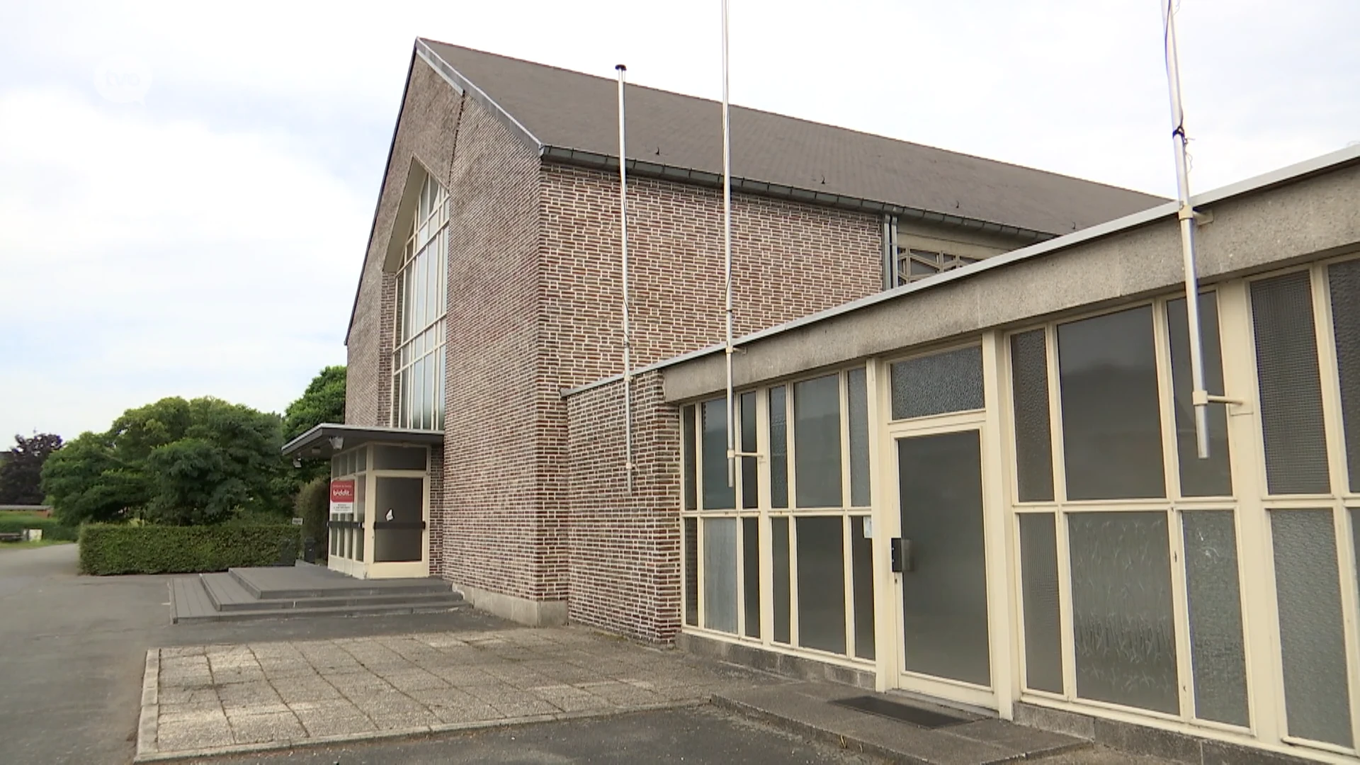 Kerk met toebehoren te koop vanaf 475.000 euro in Dendermonde