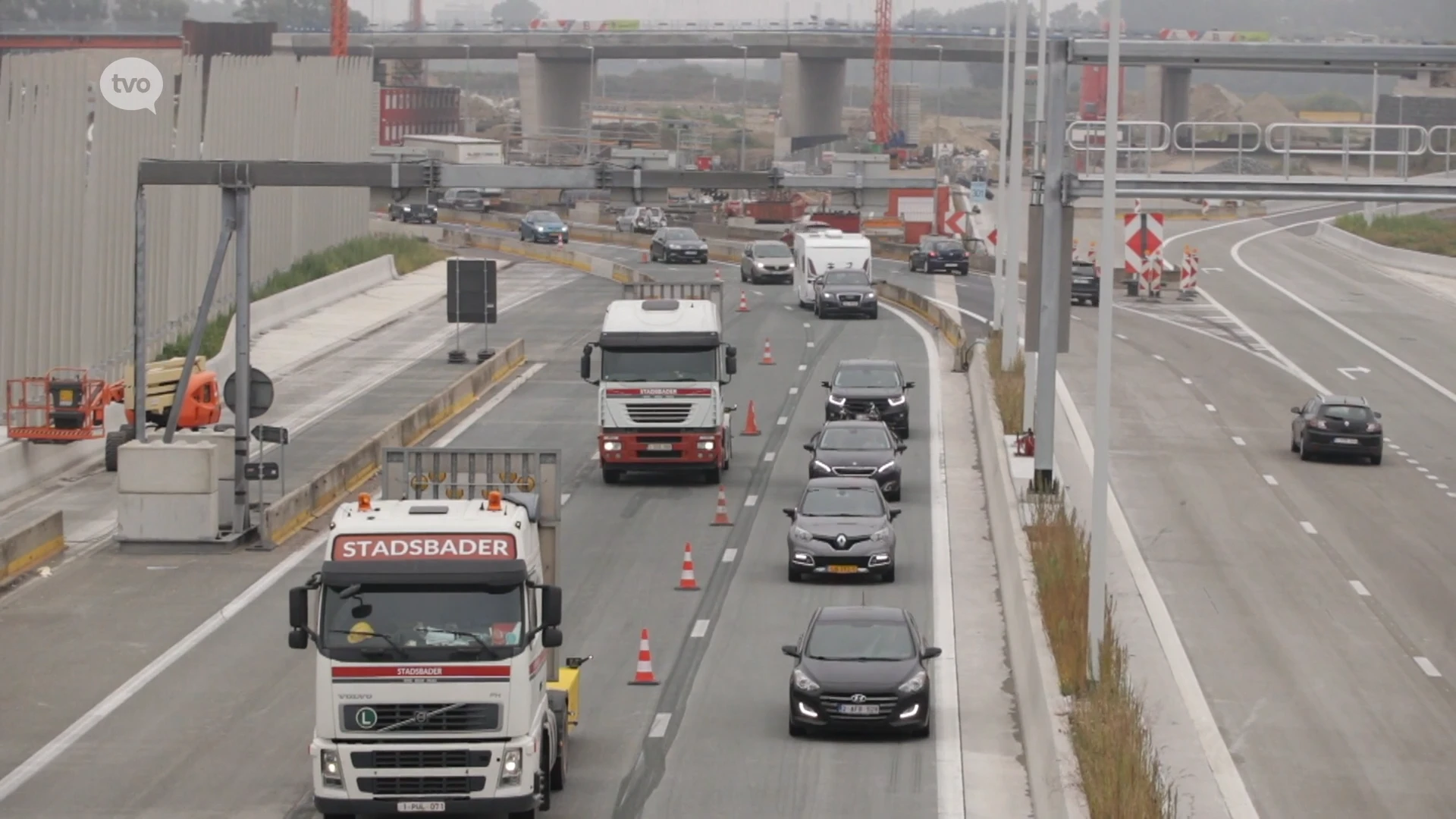 Heel weekend lang extra hinder aan werfzone Oosterweelwerken E34