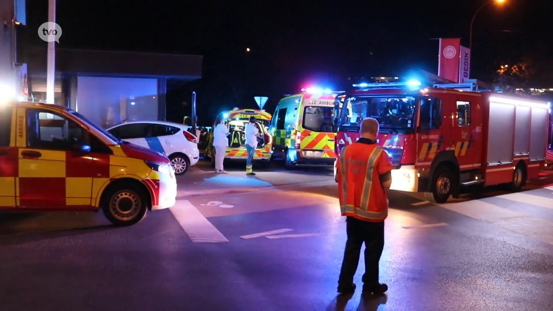 Hulpdiensten halen vrouw uit de Dender in Aalst