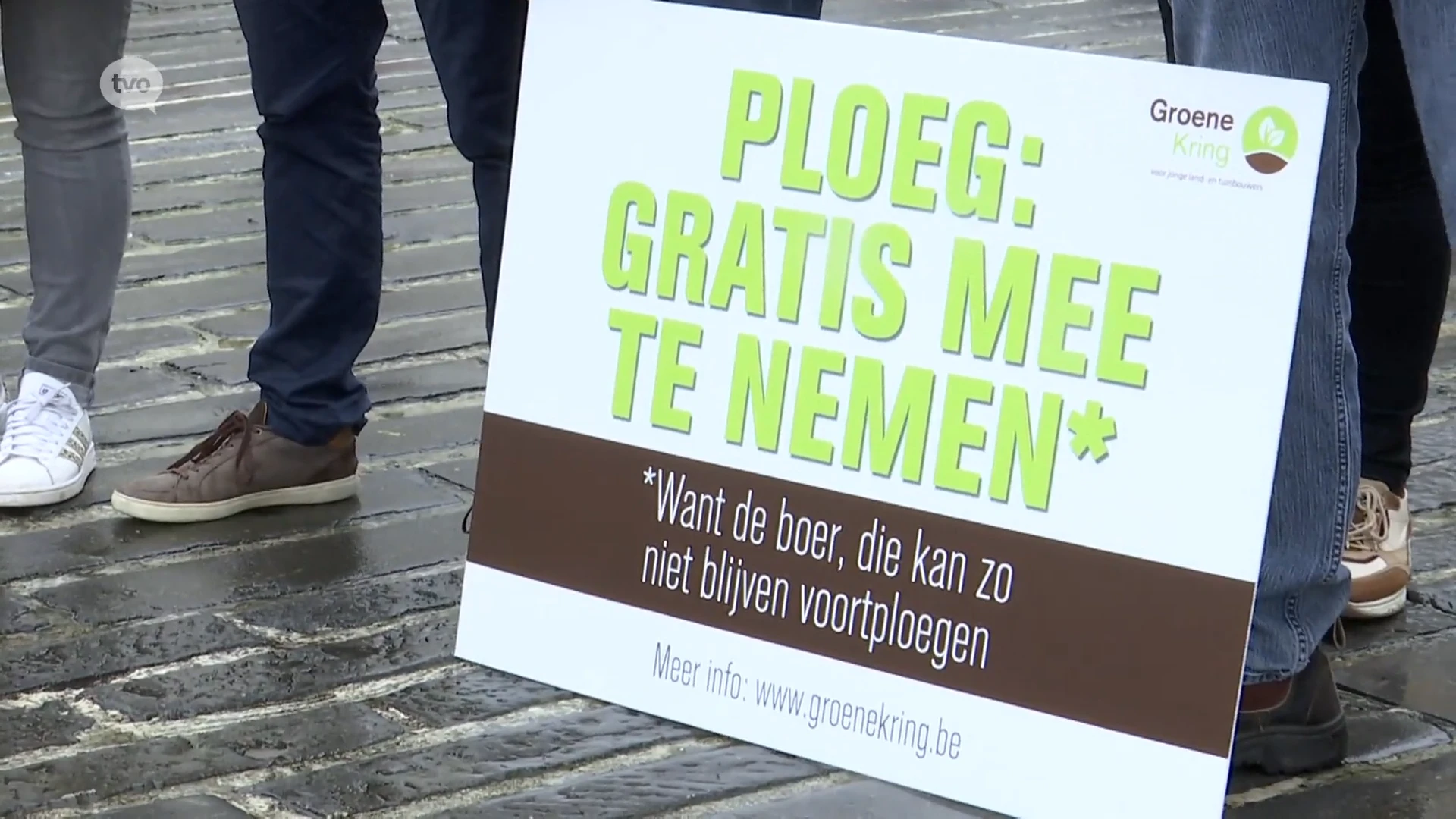 Jonge boeren volharden in protest en voeren actie op Lokerse Markt