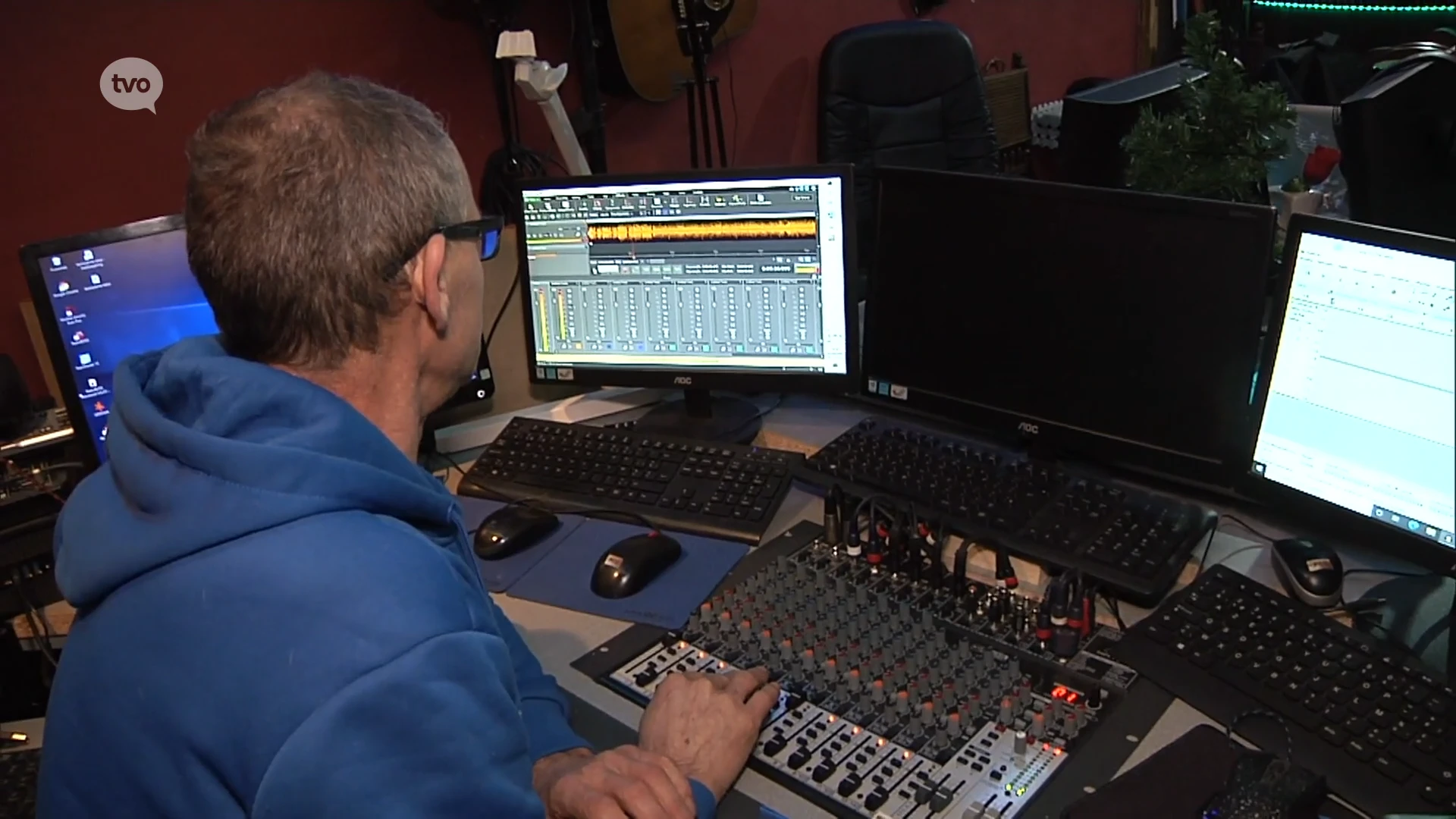 DJ Robbe van MNL kan opnieuw hitradio maken vanuit zijn studio in Stekene