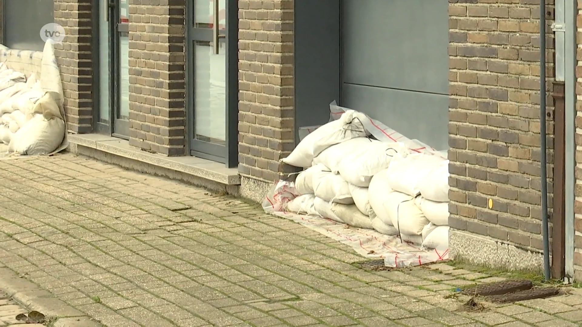 Wichelen houdt zich klaar voor stormtij op Schelde vanavond