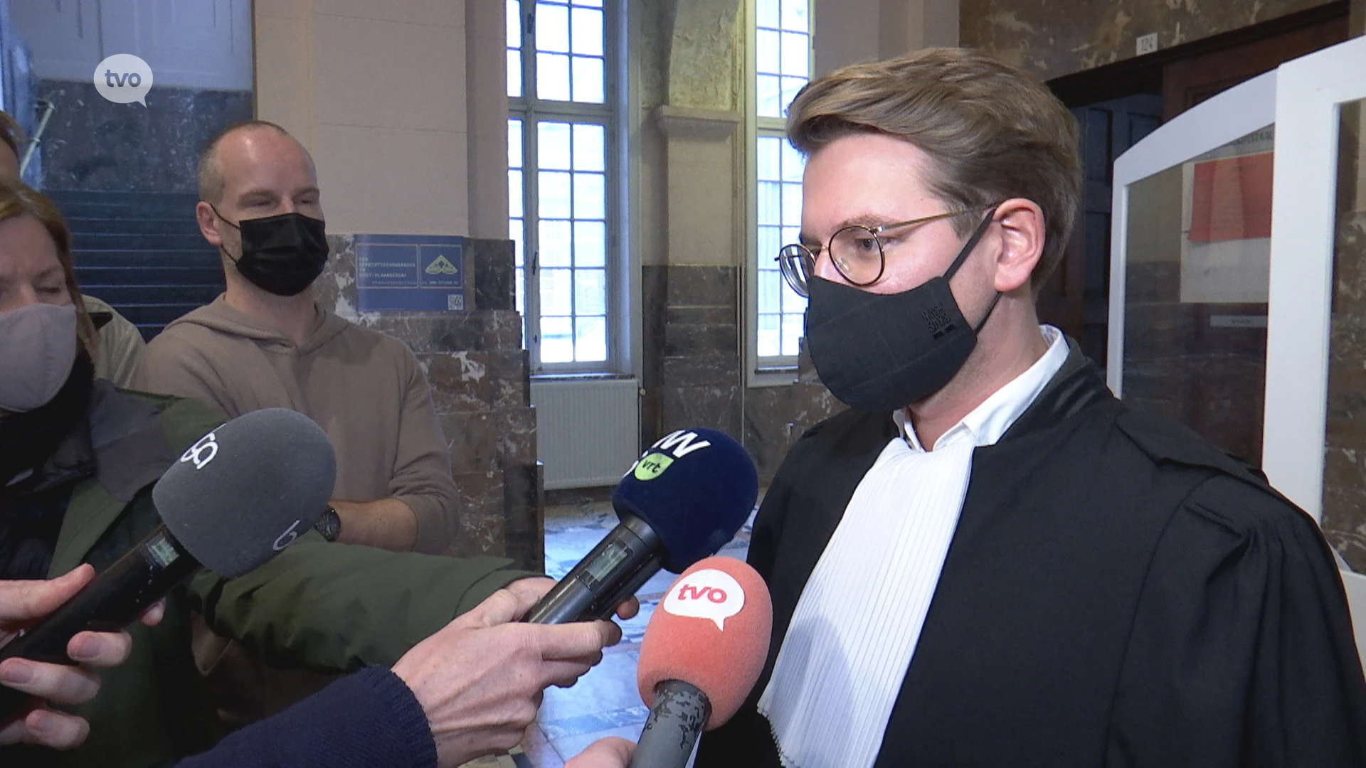 Advocaat moordverdachte Romy W.: "Ze houdt onschuld staande, ze was de laatste die Dean heeft gezien"