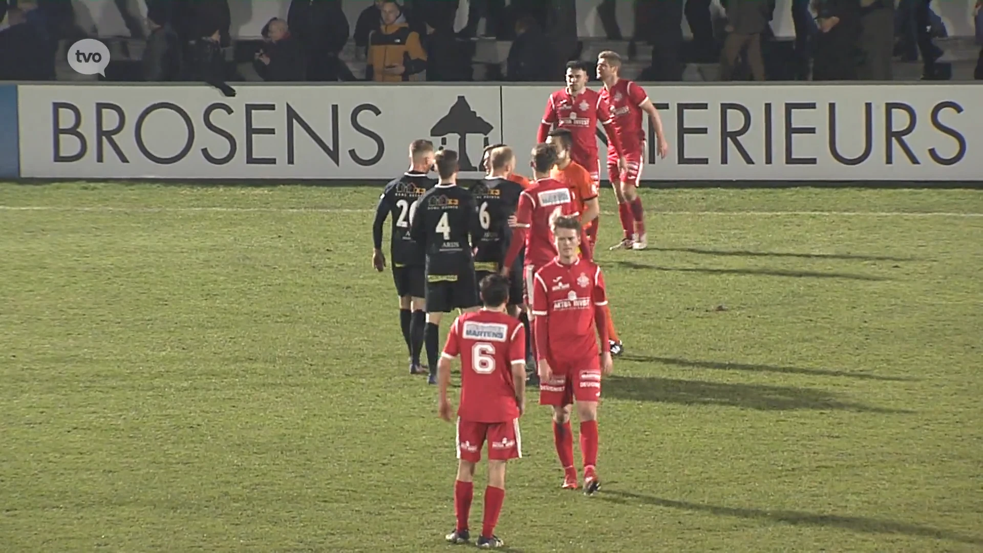 Eendracht Aalst gaat winnen op het veld van leider Hoogstraten