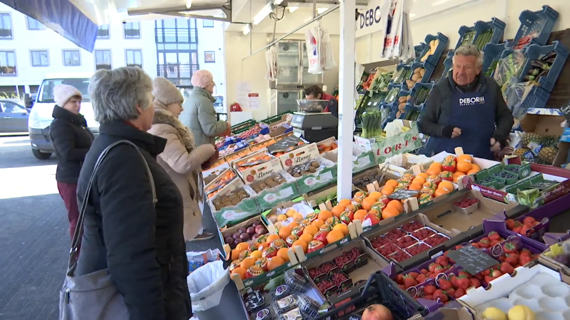 Inwoners reageren met gemengde gevoelens: "Vooral een goede zaak voor de burgemeester zijn portemonnee zeker?"