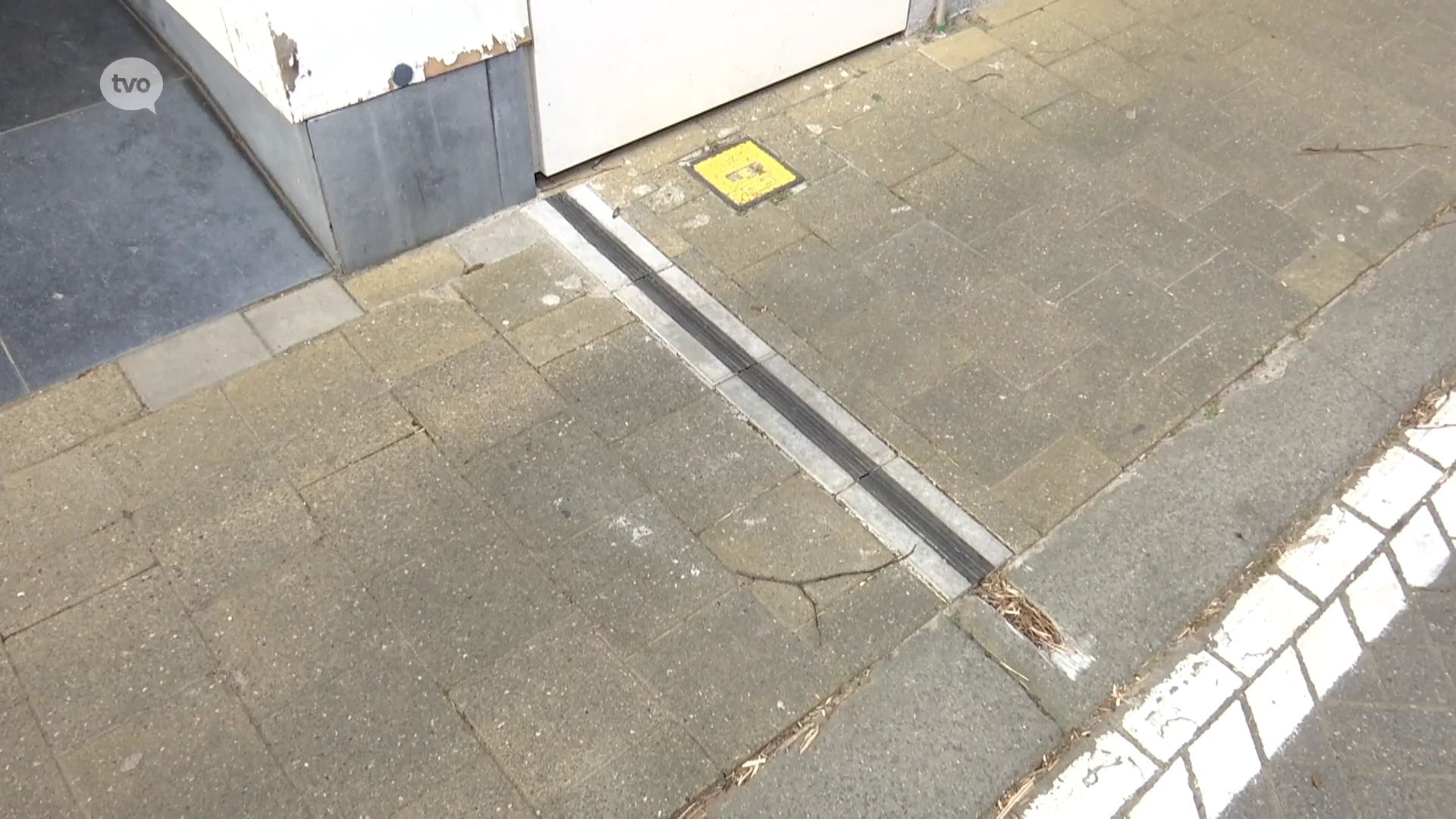 In Laarne kan een sleuf in het trottoir wel, het is zelfs gratis!