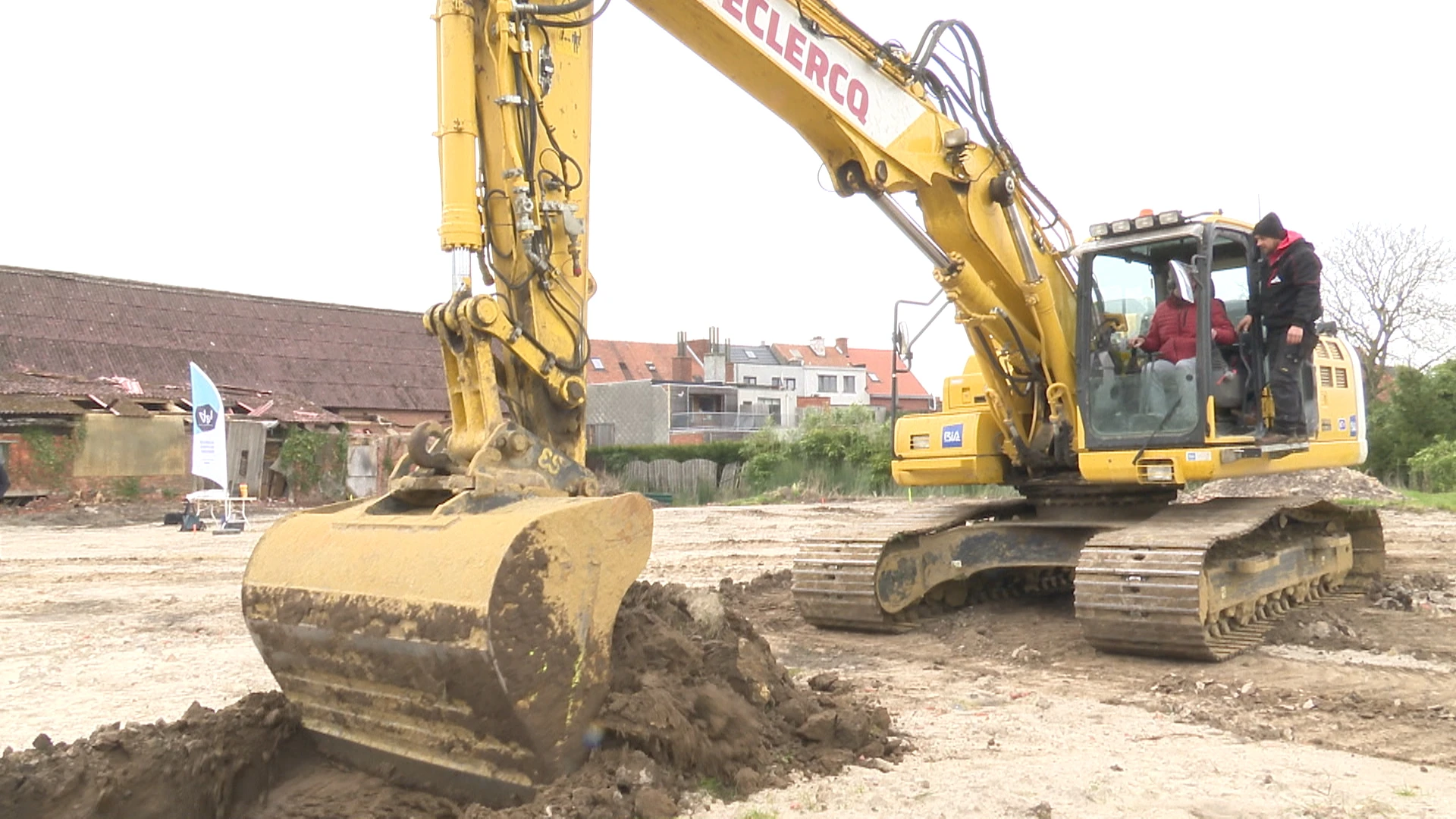 Eerste spadesteek’ nieuwe LAB-school Sint-Niklaas