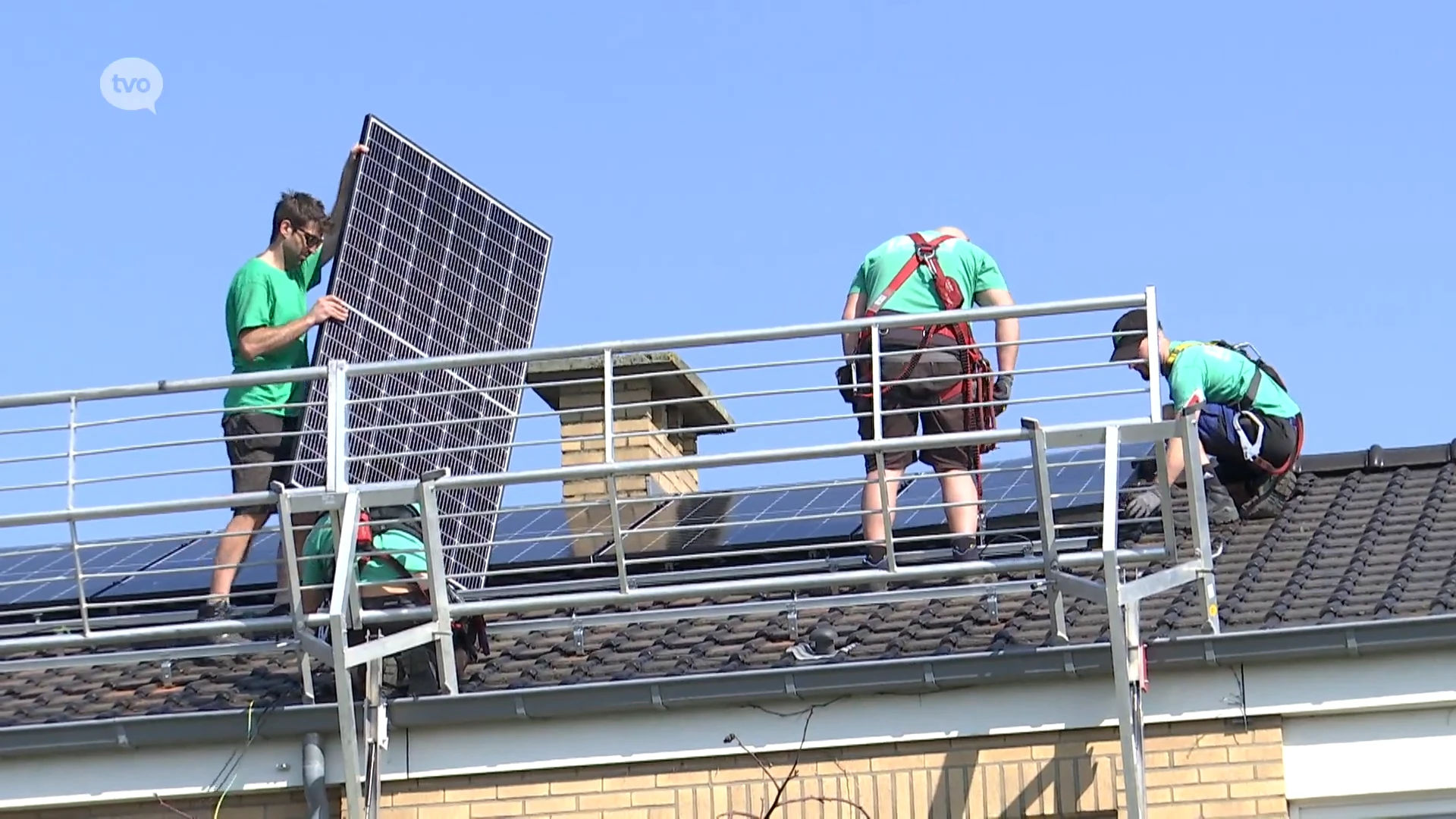 Denderstreek installeert zonnepanelen op sociale huurwoningen in Zottegem