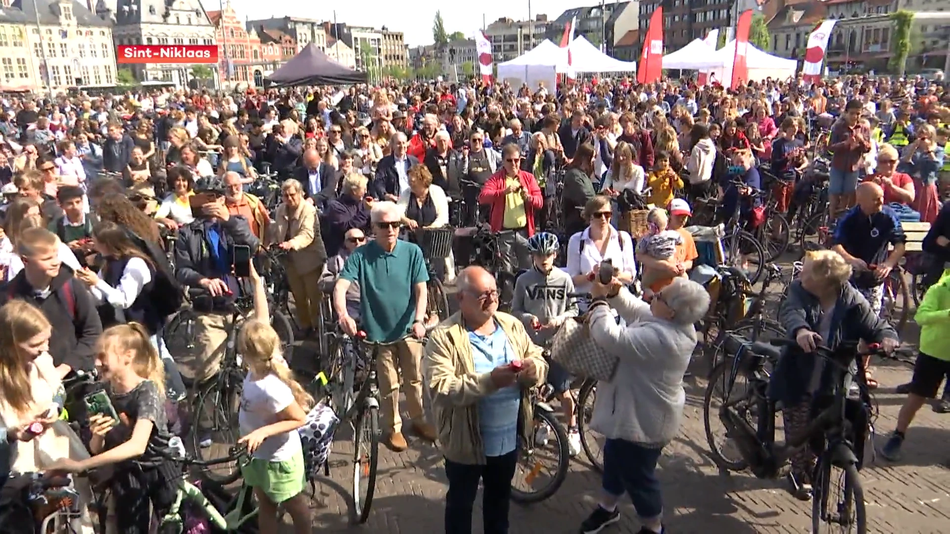 VeloVeilig Vlaanderen doet gooi naar wereldrecord fietsbelrinkelen