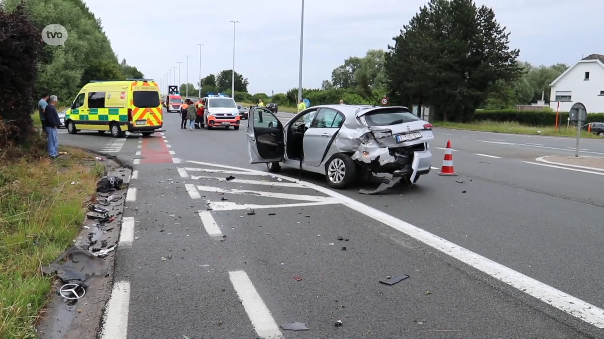 Twee gewonden bij zwaar verkeersongeval op N45 in Haaltert