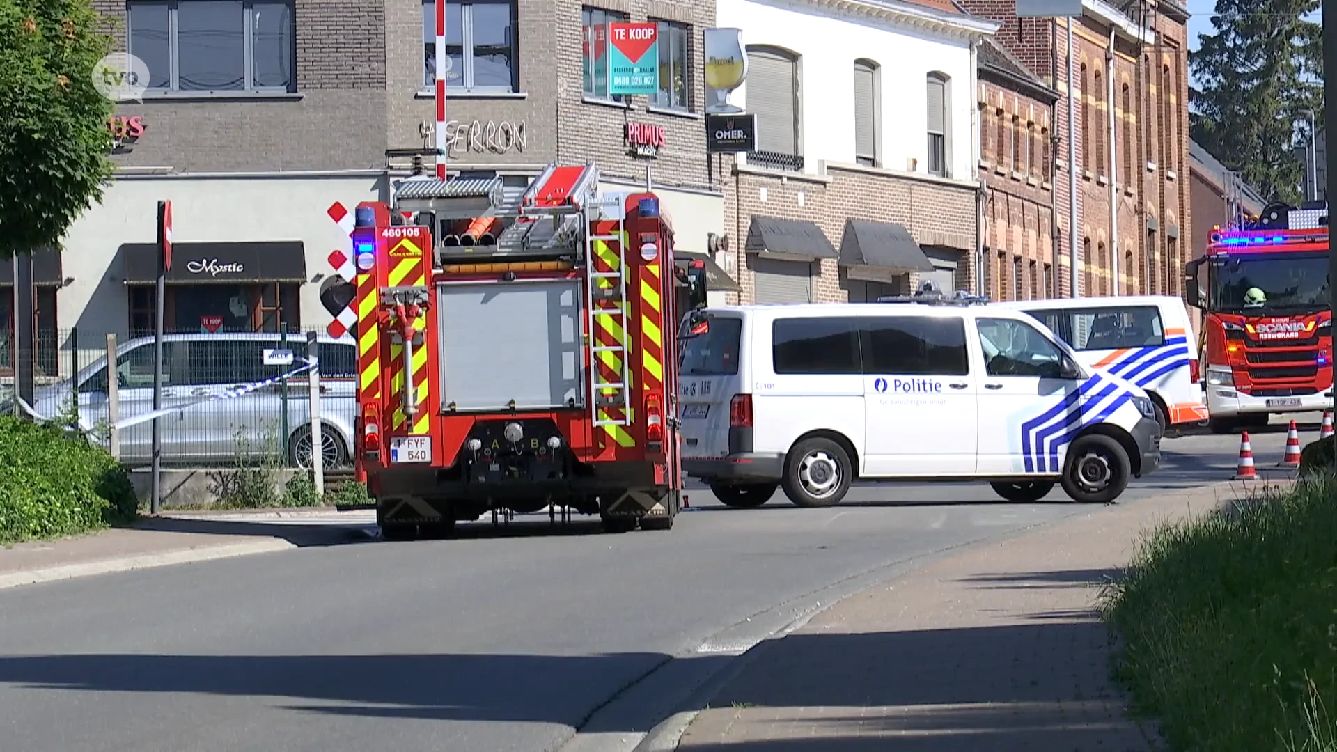 Jonge vrouw probeert nog snel sporen over te steken en sterft onder trein in Schendelbeke