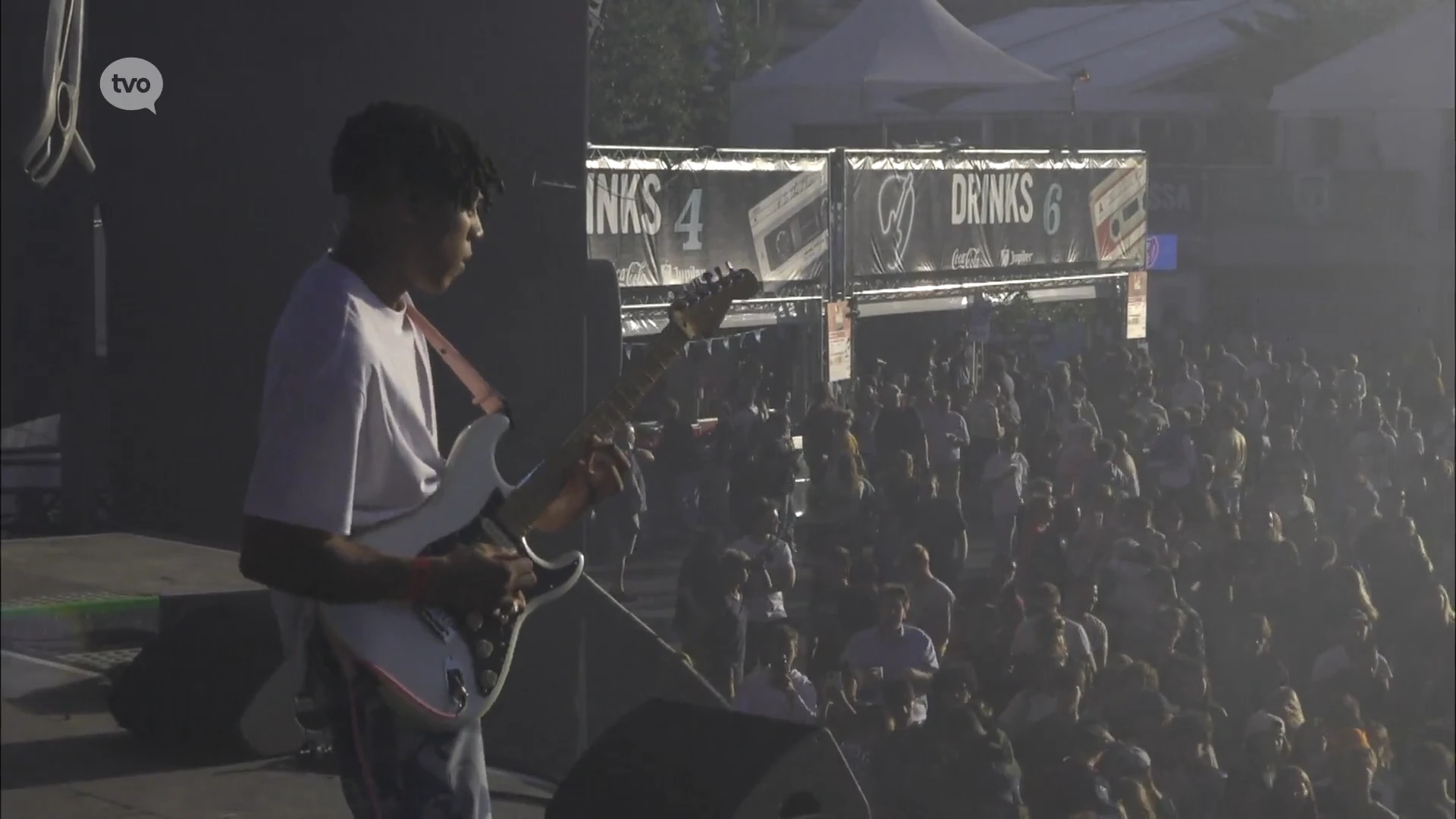 Chuki Beats bijt spits af op Lokerse Feesten voor ogen van vrienden en familie