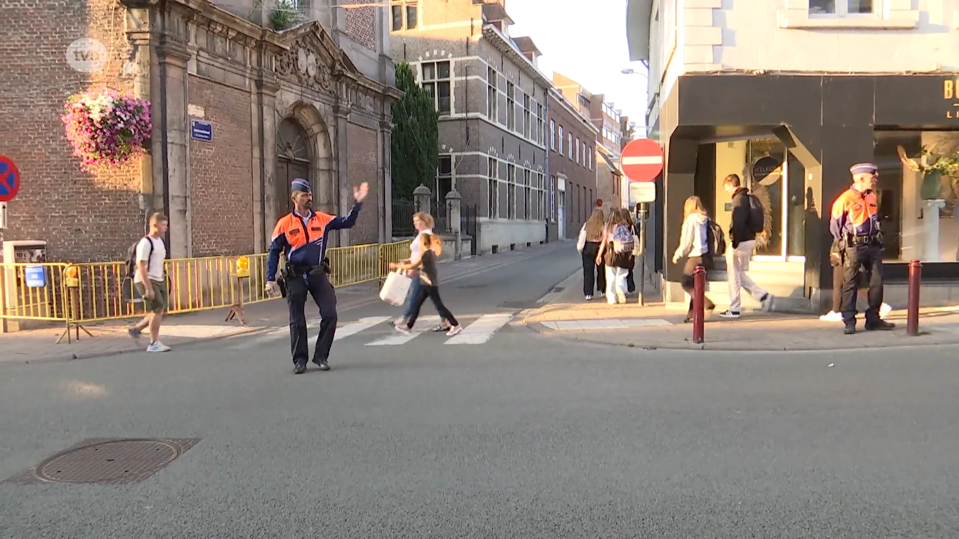 Politie Geraardsbergen leidt verkeer in goede banen in de schoolbuurten