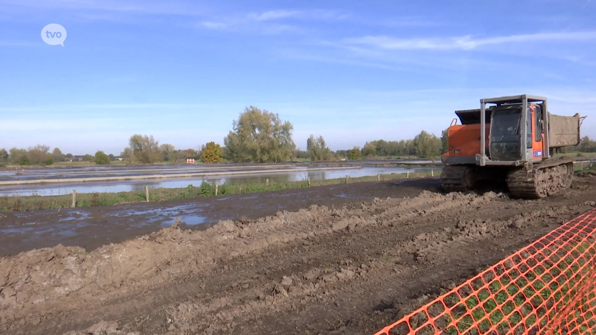 Slibruiming creëert meer ruimte voor water en vissen in Kalkenvaart