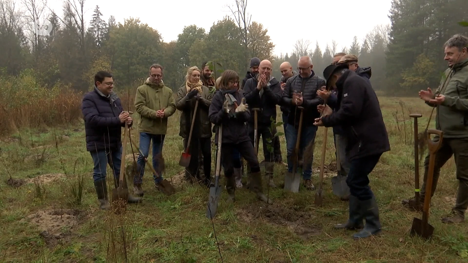 Verzekeringsmakelaars planten 1,6 ha aan nieuw bos in Stekene