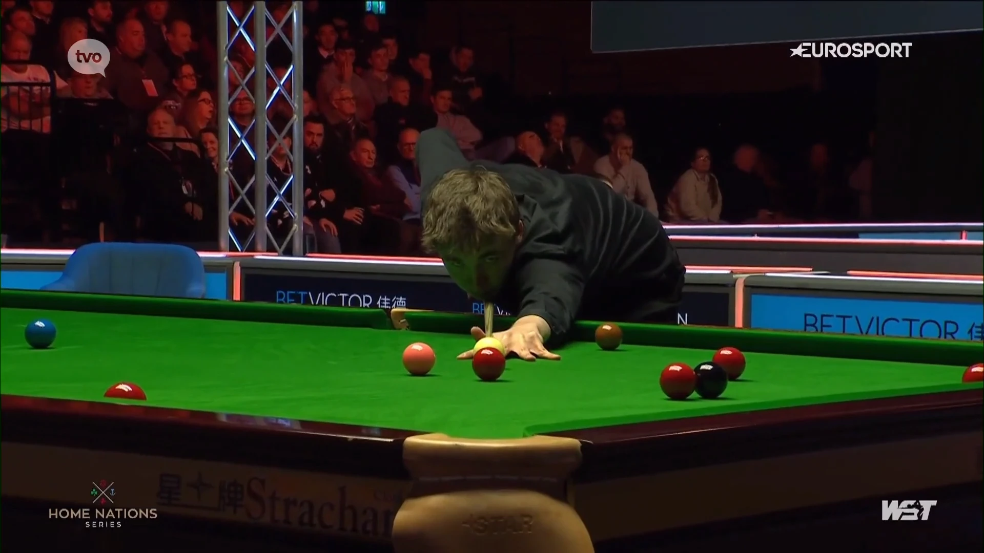 Wetters snookertalent Ben Mertens klopt ei zo na idool en snookerlegende Ronnie O'Sullivan: "Wat een snookerbrein"