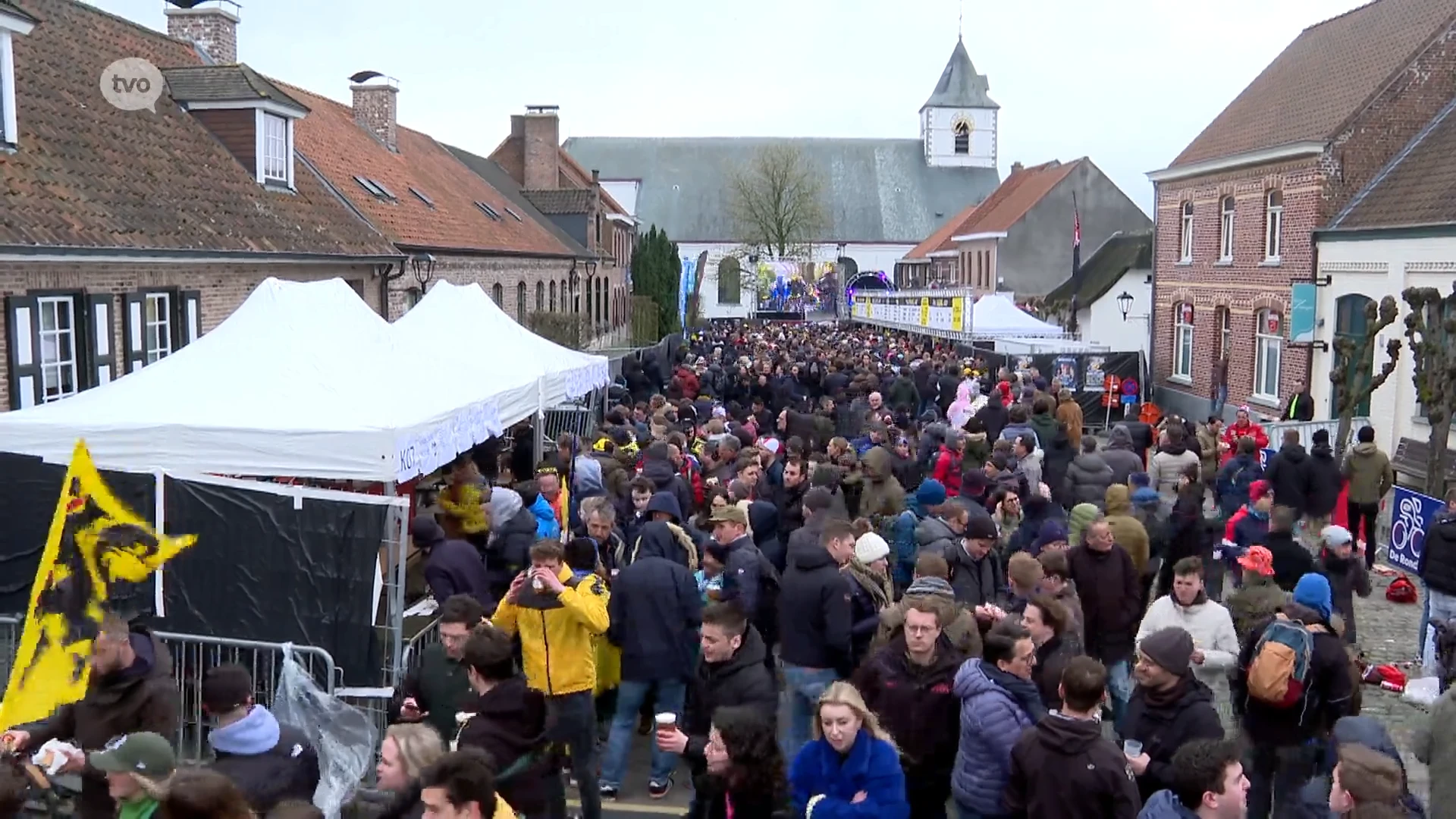 Supporters op de Oude Kwaremont: "Voor ons is het de beroemdste strook"