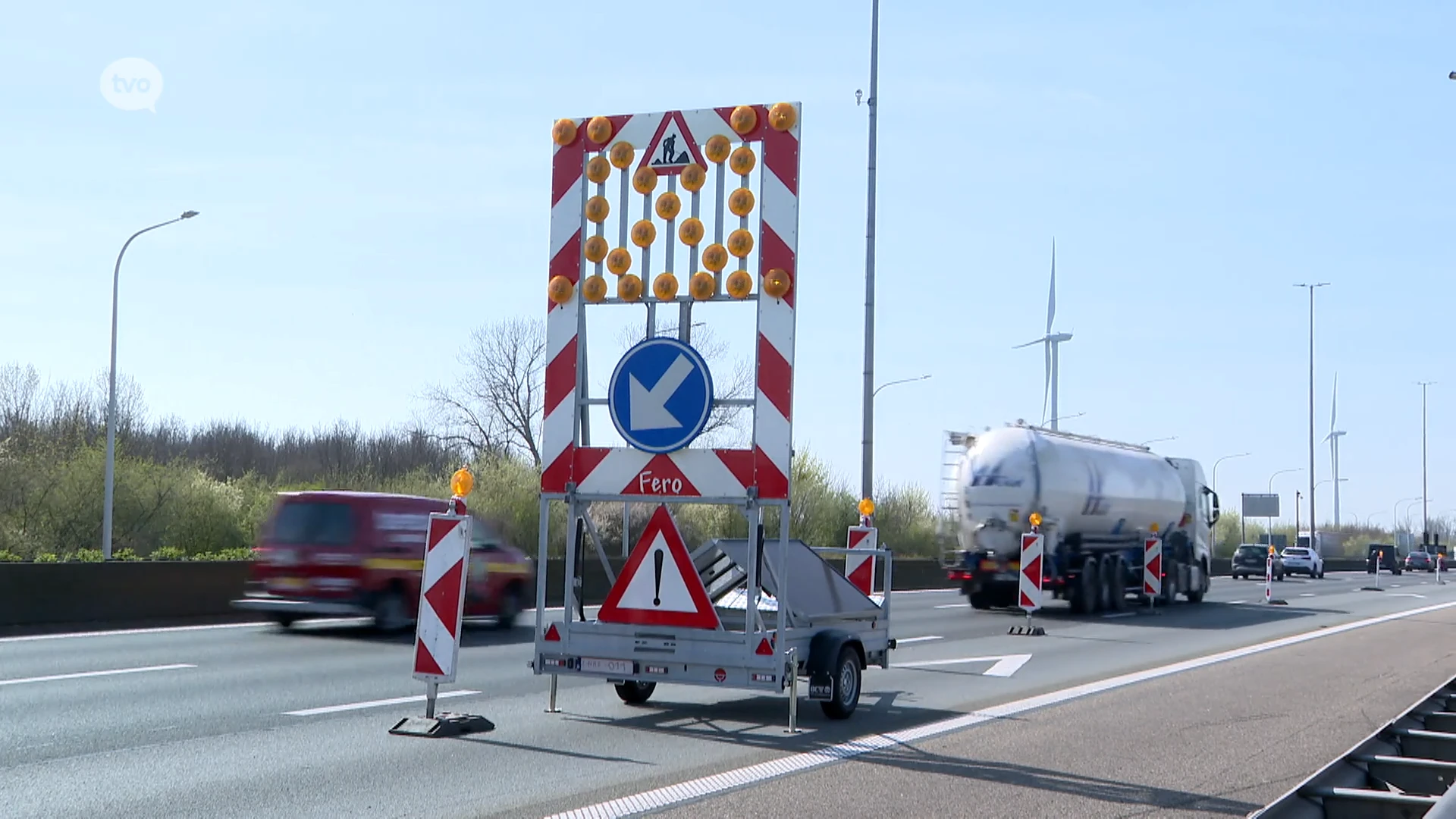 Vernieuwing brugvoegen E17 ter hoogte van Zelebaan in Lokeren