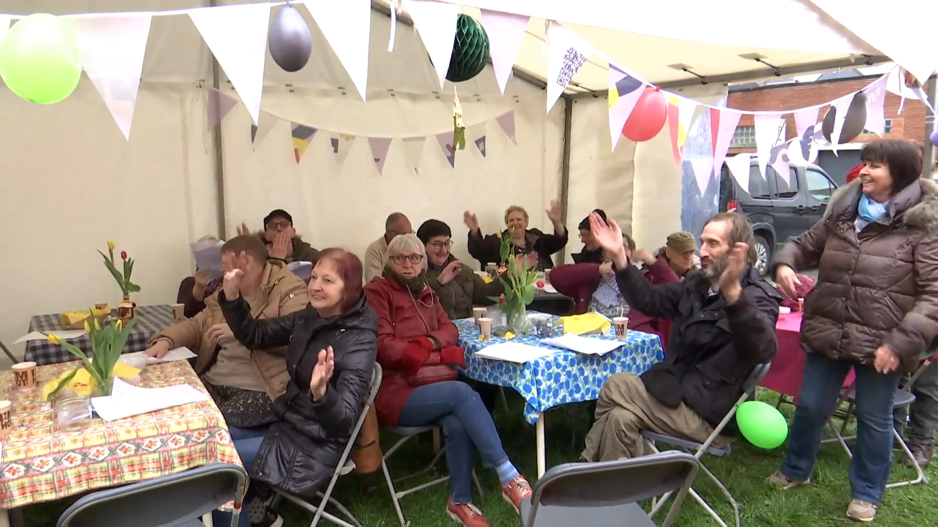 'Klapstand' reist Dendermonde rond in strijd tegen eenzaamheid