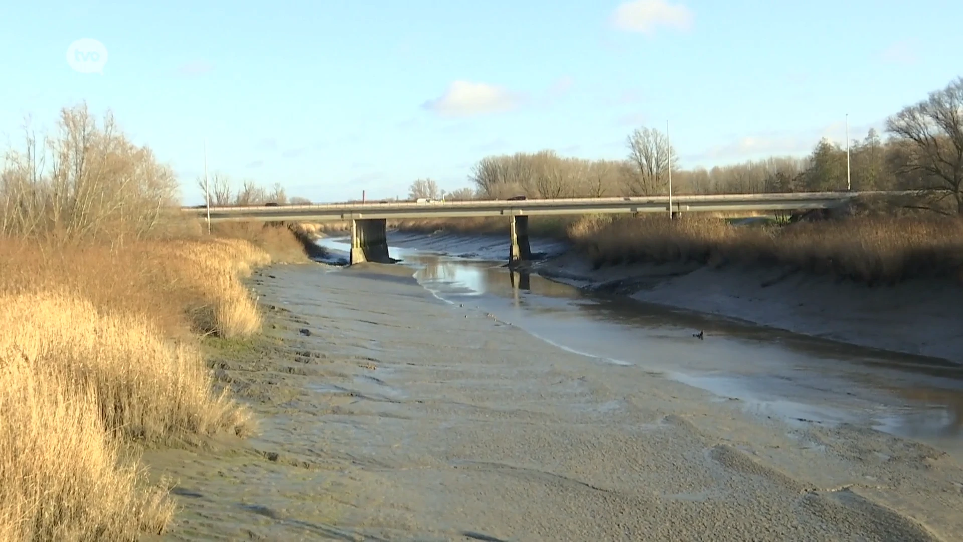 Ook fiets- en wandelbrug over de Durme in Waasmunster loopt vertraging op