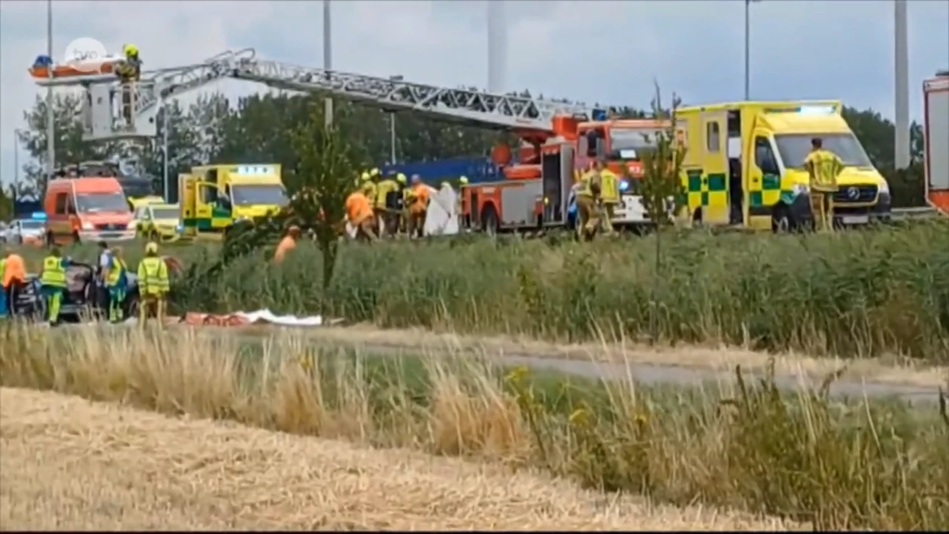 Bestuurder levensgevaarlijk gewond na ongeval op E34 in Vrasene