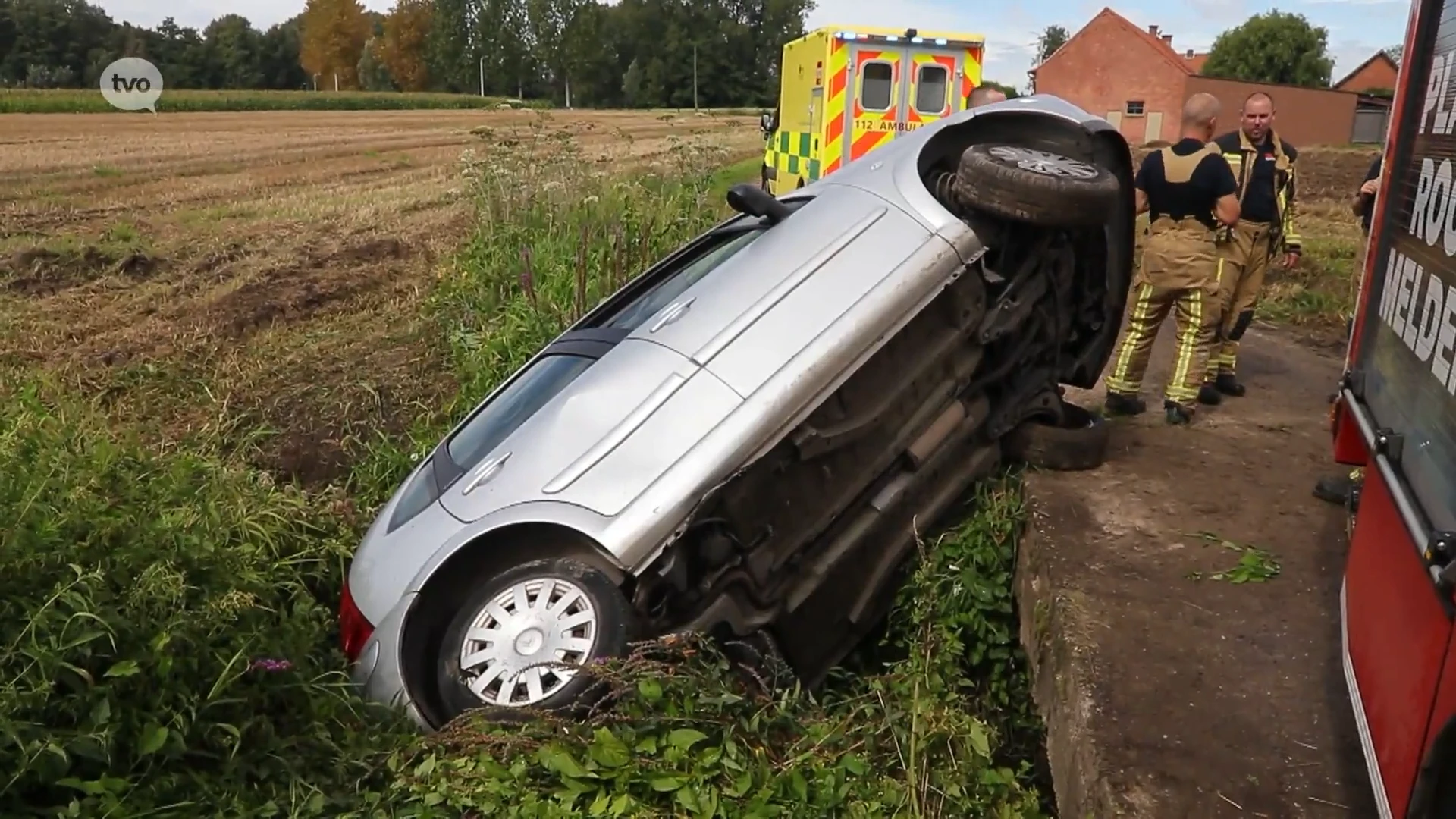 Temse: bejaarde vrouw belandt met auto in Barbierbeek