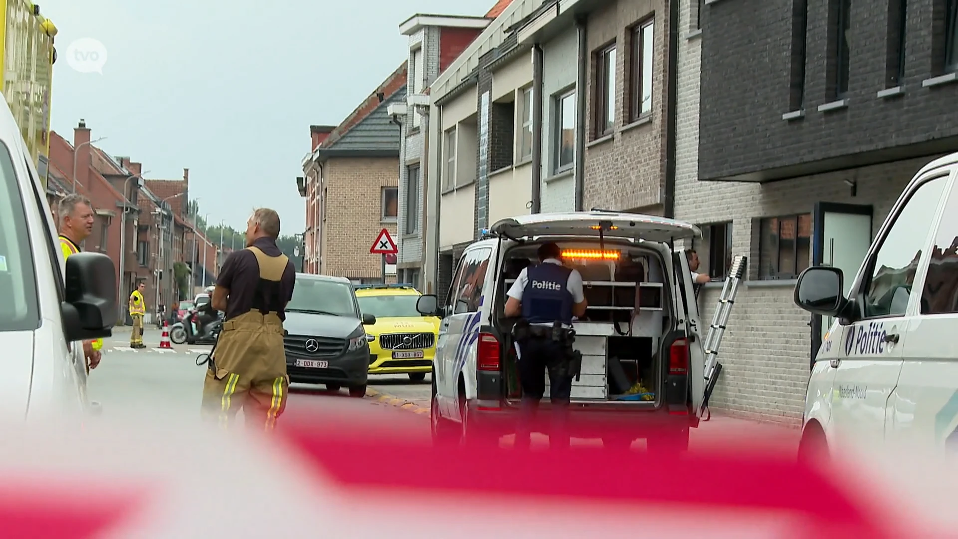 Oekraïense man met mentale problemen gijzelt een hele namiddag het centrum van Sint-Gillis-Waas, speciale eenheden onderhandelen verder