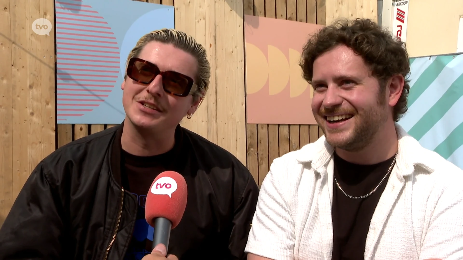 SONS op Crammerock: "Onze loge ligt tegenover Noel Gallagher zijn douche, er kan dus vanalles gebeuren vannacht"