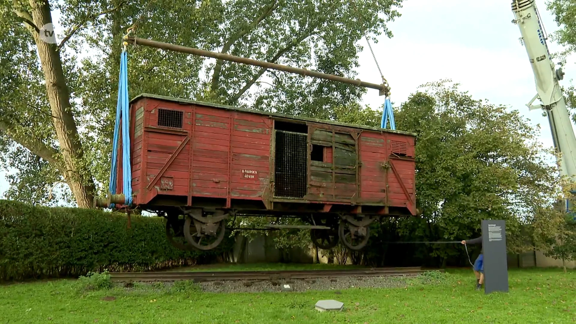 Scholieren in Zottegem restaureren authentieke deportatiewagon uit Tweede Wereldoorlog