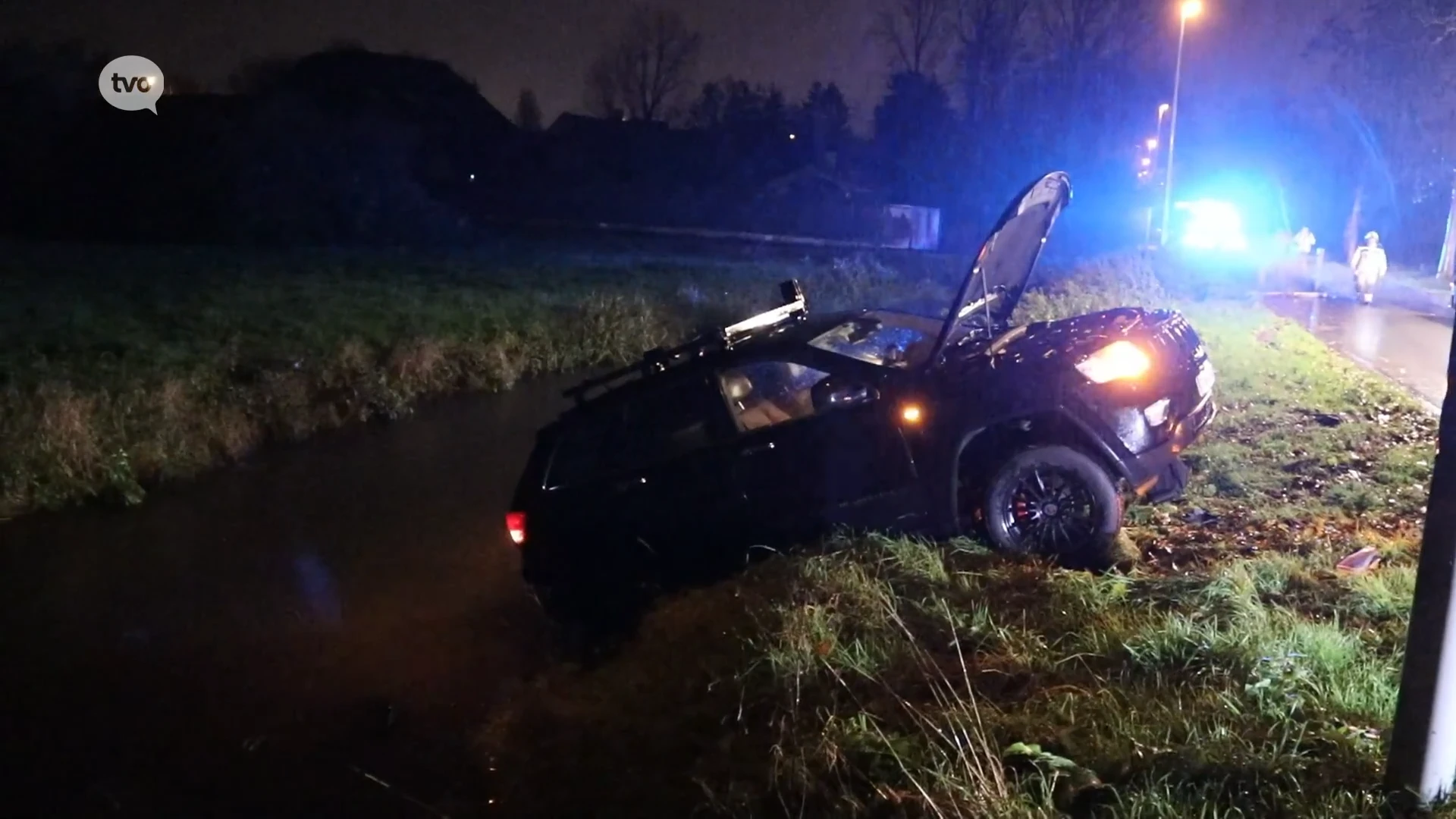 Twee gewonden na frontale botsing in Dendermonde