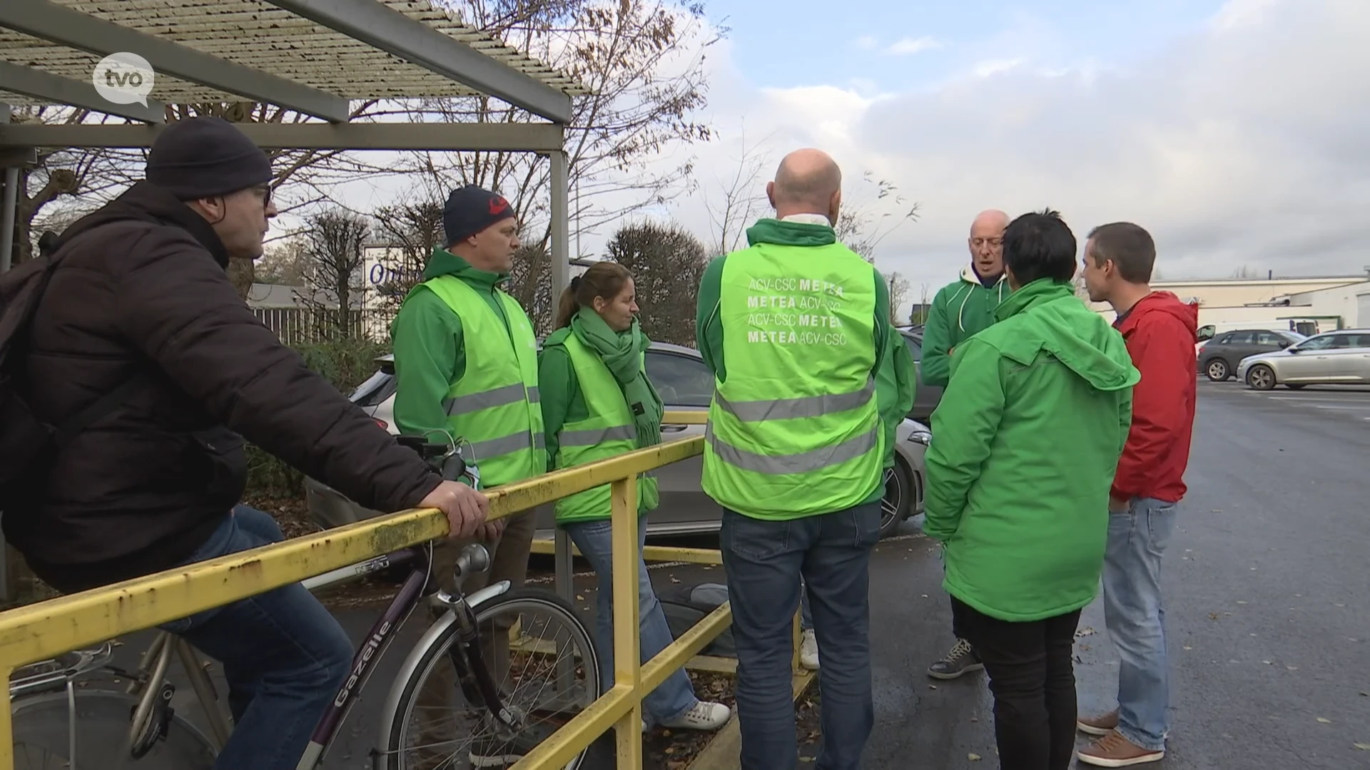 Weekploegen zetten staking bij Ontex in Buggenhout voort