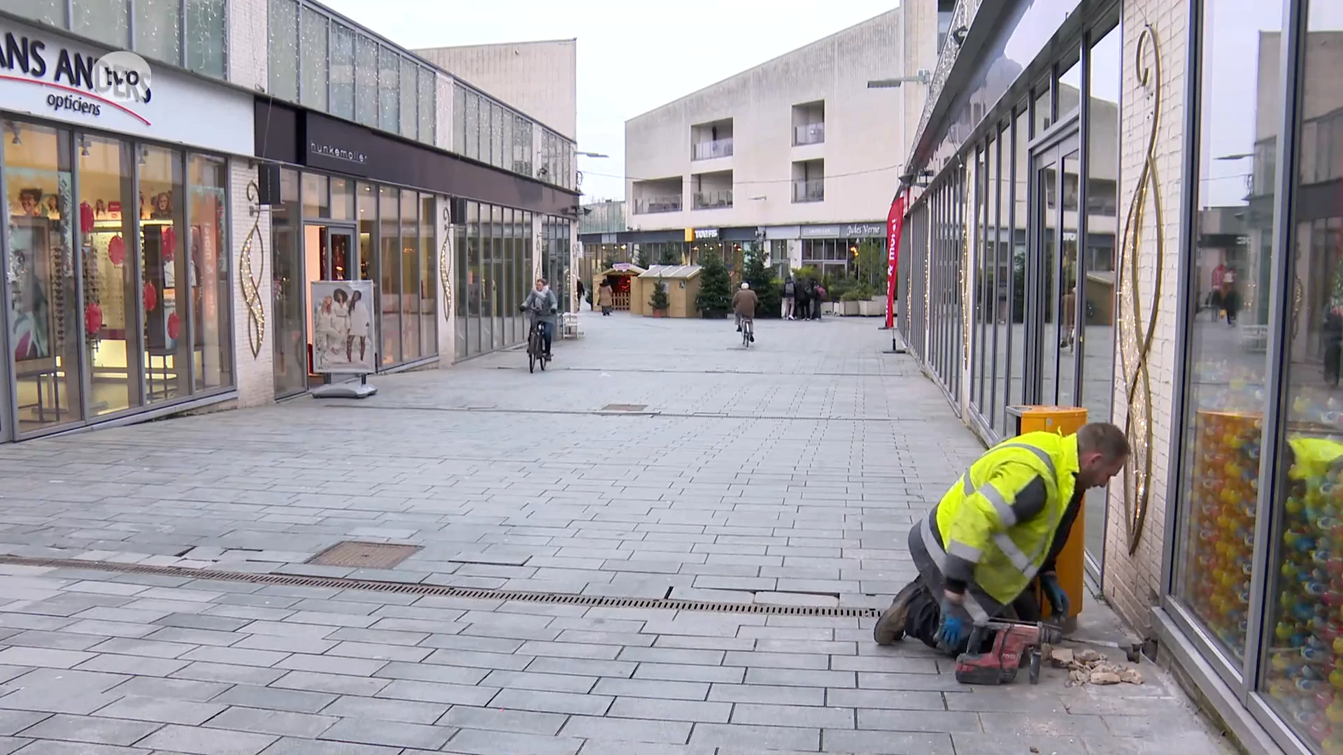 Werken aan winkelwandelstraat Warande begonnen, straat krijgt facelift