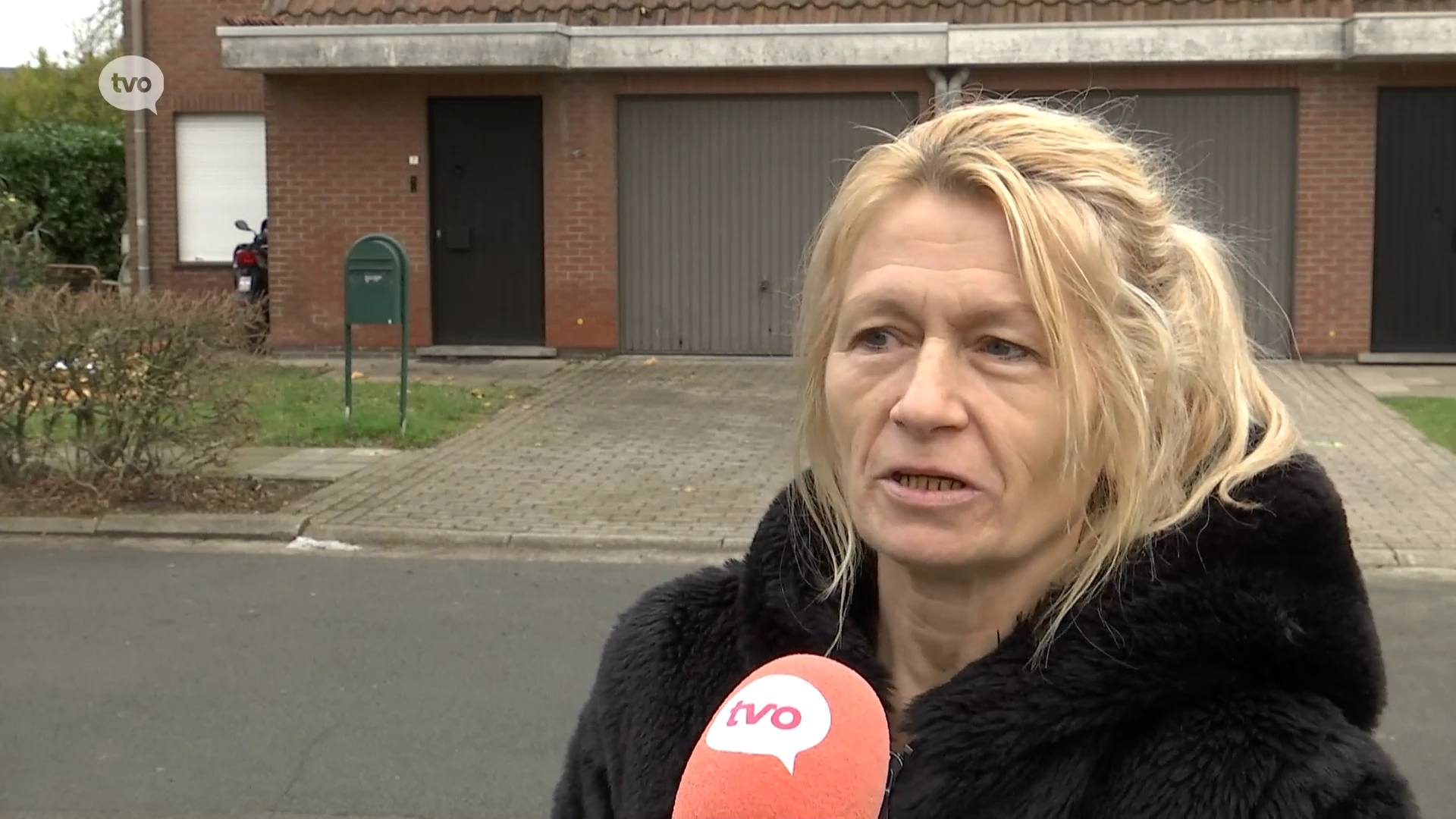 Buurtbewoonster Anita zag alles gebeuren: "Die jongens waren in paniek en hadden zware brandwonden op handen en voeten"