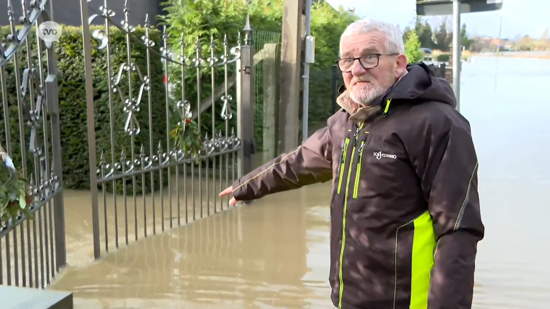 George is één van de geëvacueerde bewoners in Geraardsbergen: "Mijn vrouw is met een bootje weggebracht"