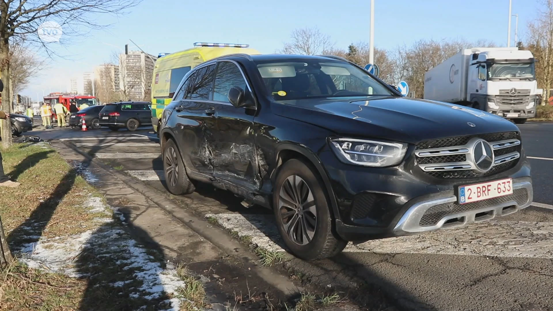 Man gewond na auto-ongeval op N16 in Sint-Niklaas door laagstaande zon