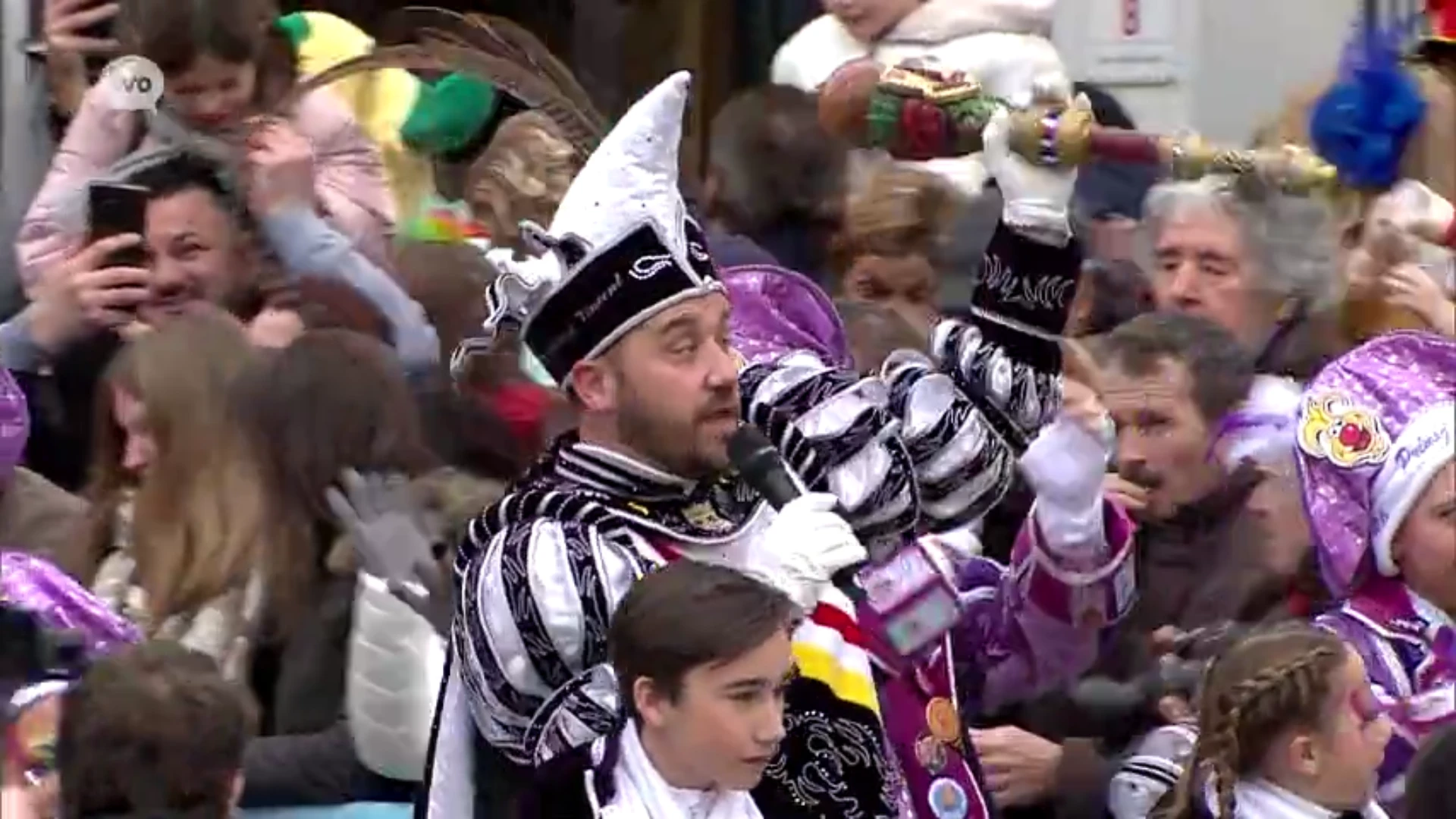 Prins Vincent laat het feest op de Grote Markt volledig losbarsten