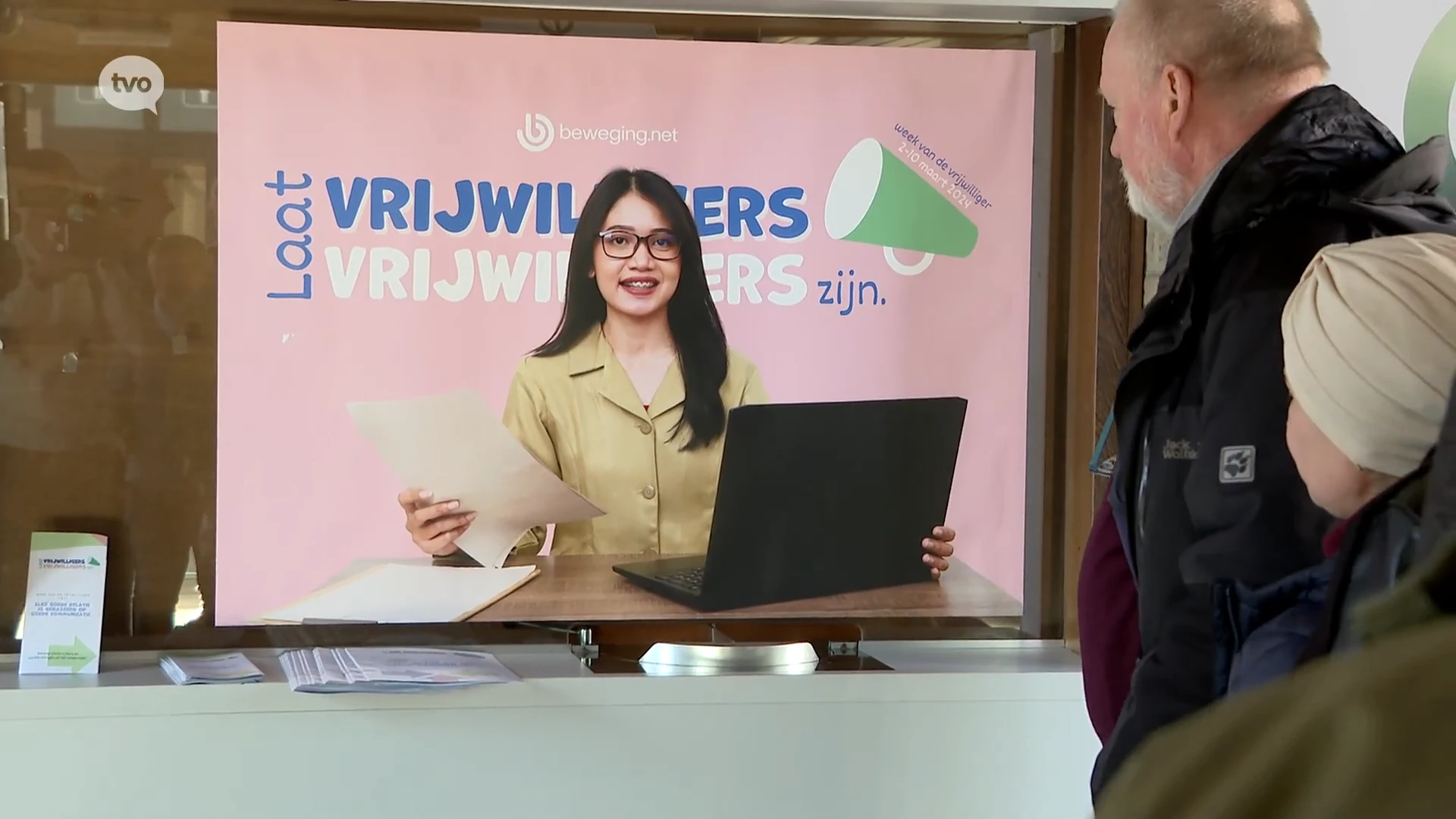 Beweging.net opent vrijwilligersloket in lokettenhal station Zele