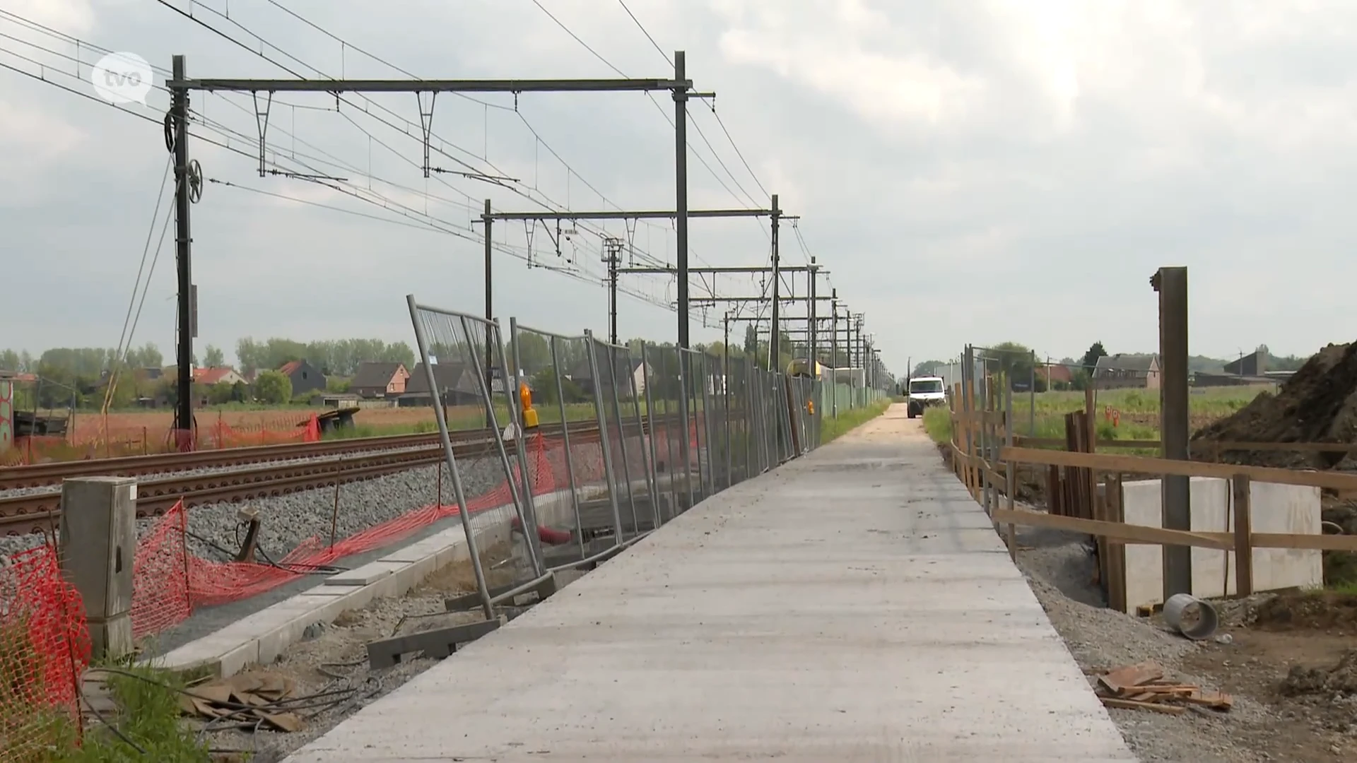 Fietssnelweg F4 Antwerpen-Gent opnieuw open in Melsele, aanvraag voor spoorwegbrug