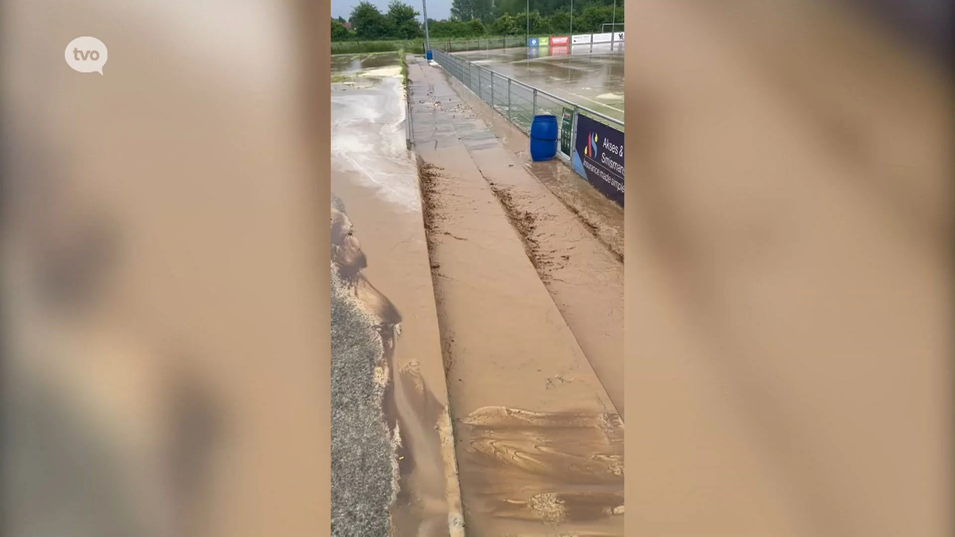 Kunstgrasveld van VK Nederhasselt helemaal weggespoeld door hevige regen: "Een ramp"