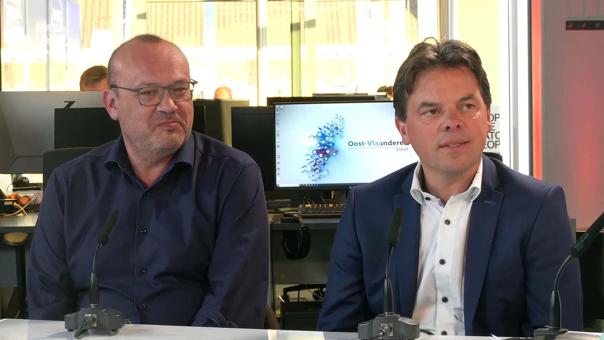 Oost-Vlaanderen Kiest '24: studiogesprek met Carl Hanssens en Peter Buysrogge (N-VA)